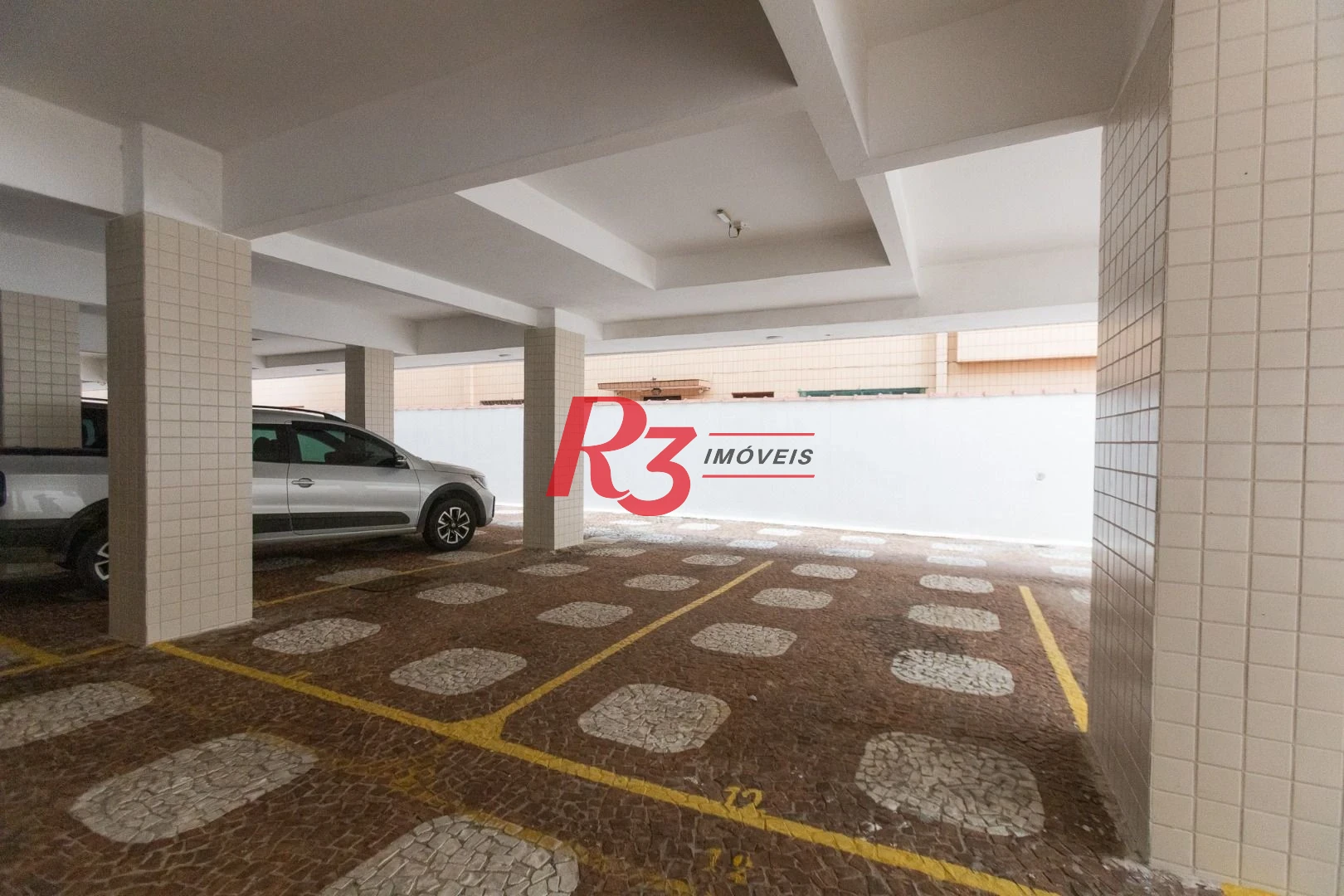 Apartamento com 1 dormitório à venda, 60 m² por R$ 420.000,00 - Gonzaga - Santos/SP