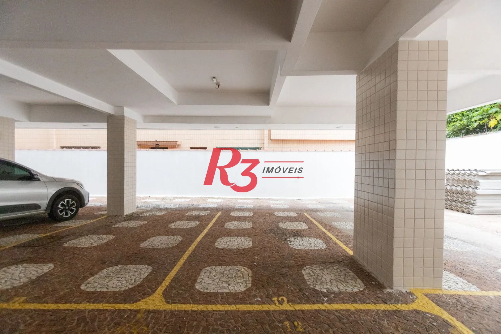 Apartamento com 1 dormitório à venda, 60 m² por R$ 420.000,00 - Gonzaga - Santos/SP