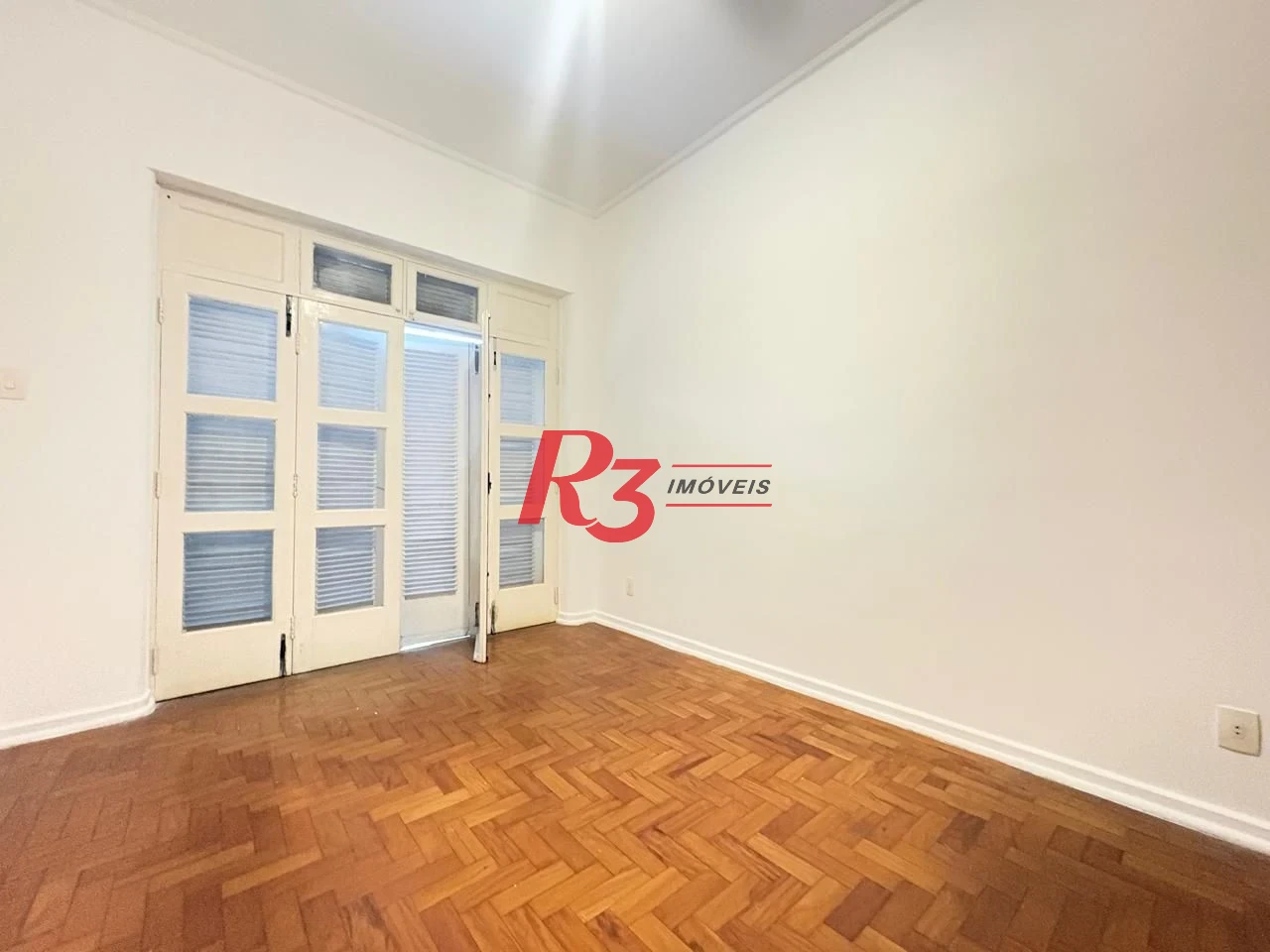 Apartamento com 2 dormitórios para alugar, 64 m² por R$ 3.500,02/mês - Boqueirão - Santos/SP