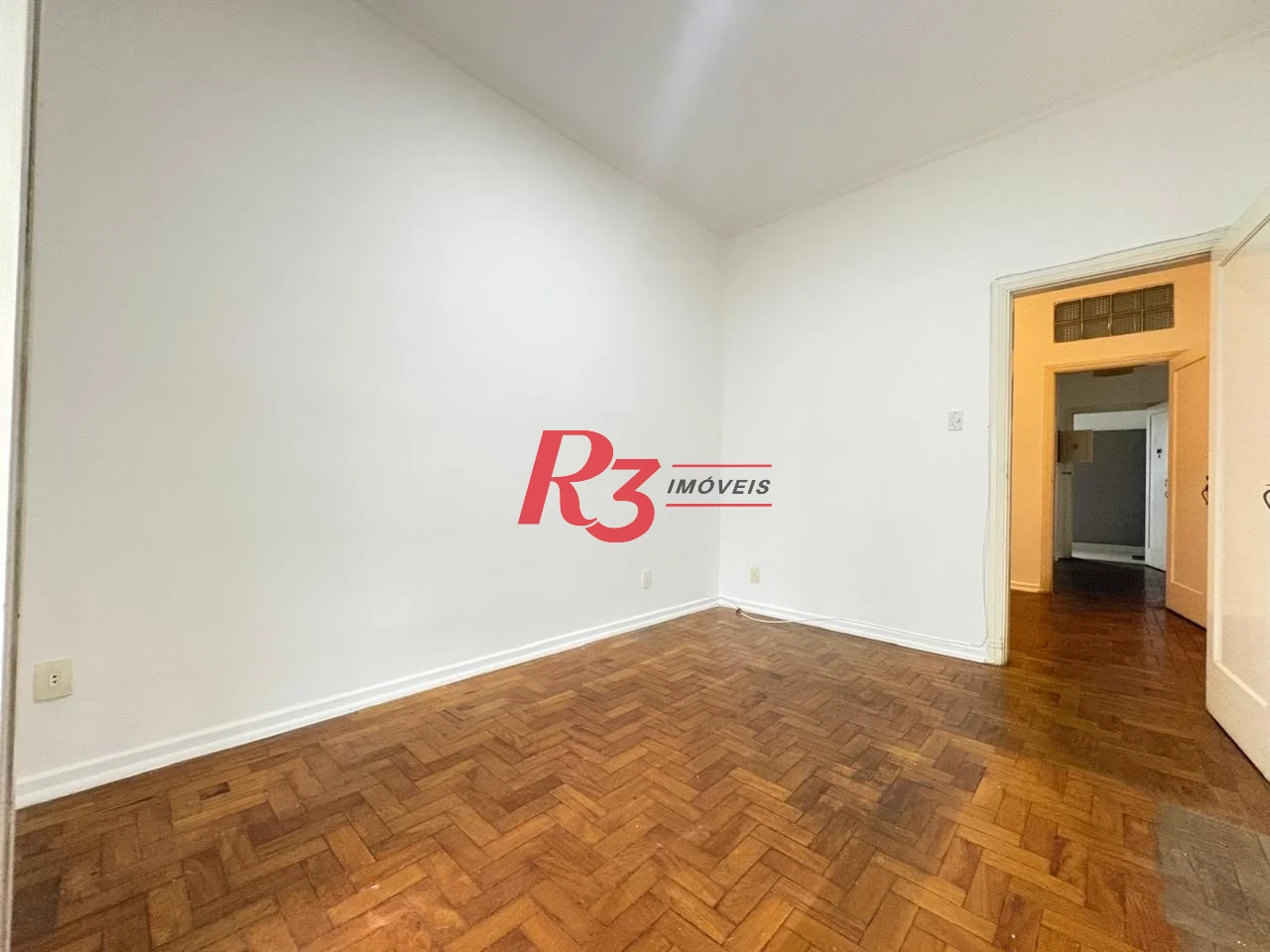 Apartamento com 2 dormitórios para alugar, 64 m² por R$ 3.500,02/mês - Boqueirão - Santos/SP