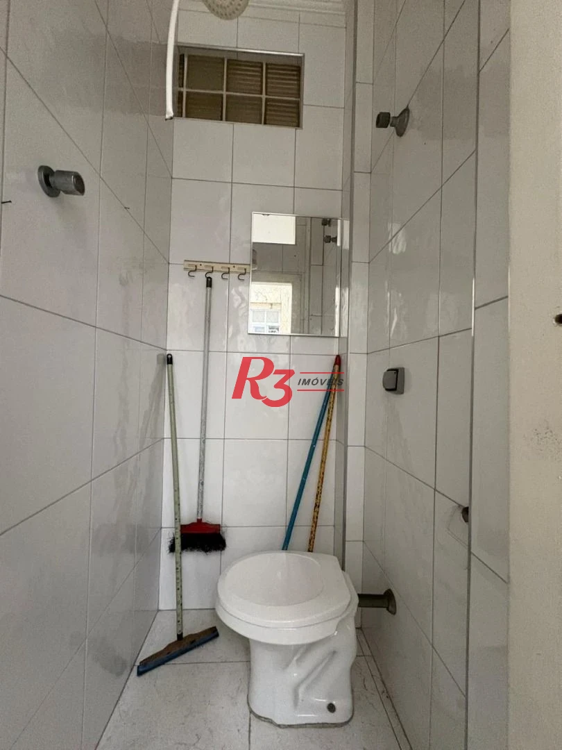 Apartamento com 2 dormitórios para alugar, 64 m² por R$ 3.500,02/mês - Boqueirão - Santos/SP