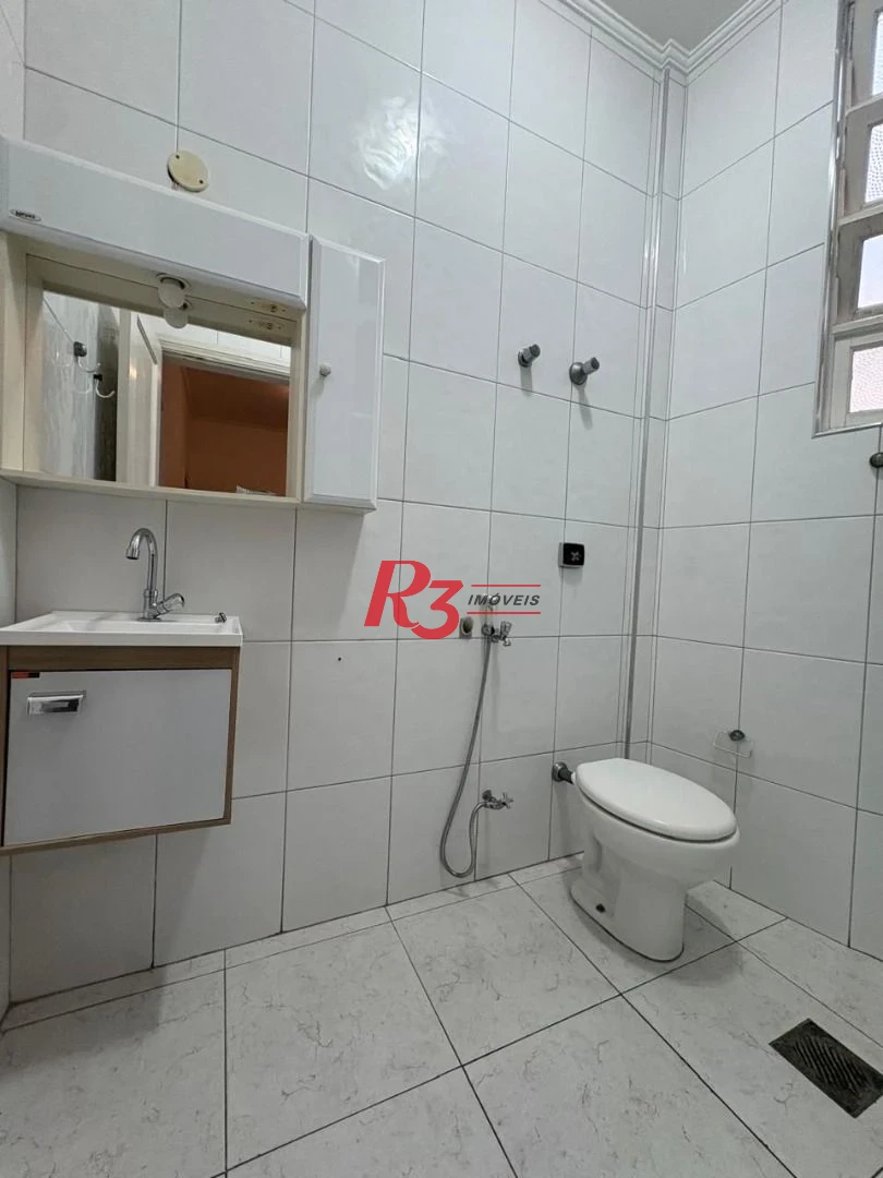 Apartamento com 2 dormitórios para alugar, 64 m² por R$ 3.500,02/mês - Boqueirão - Santos/SP