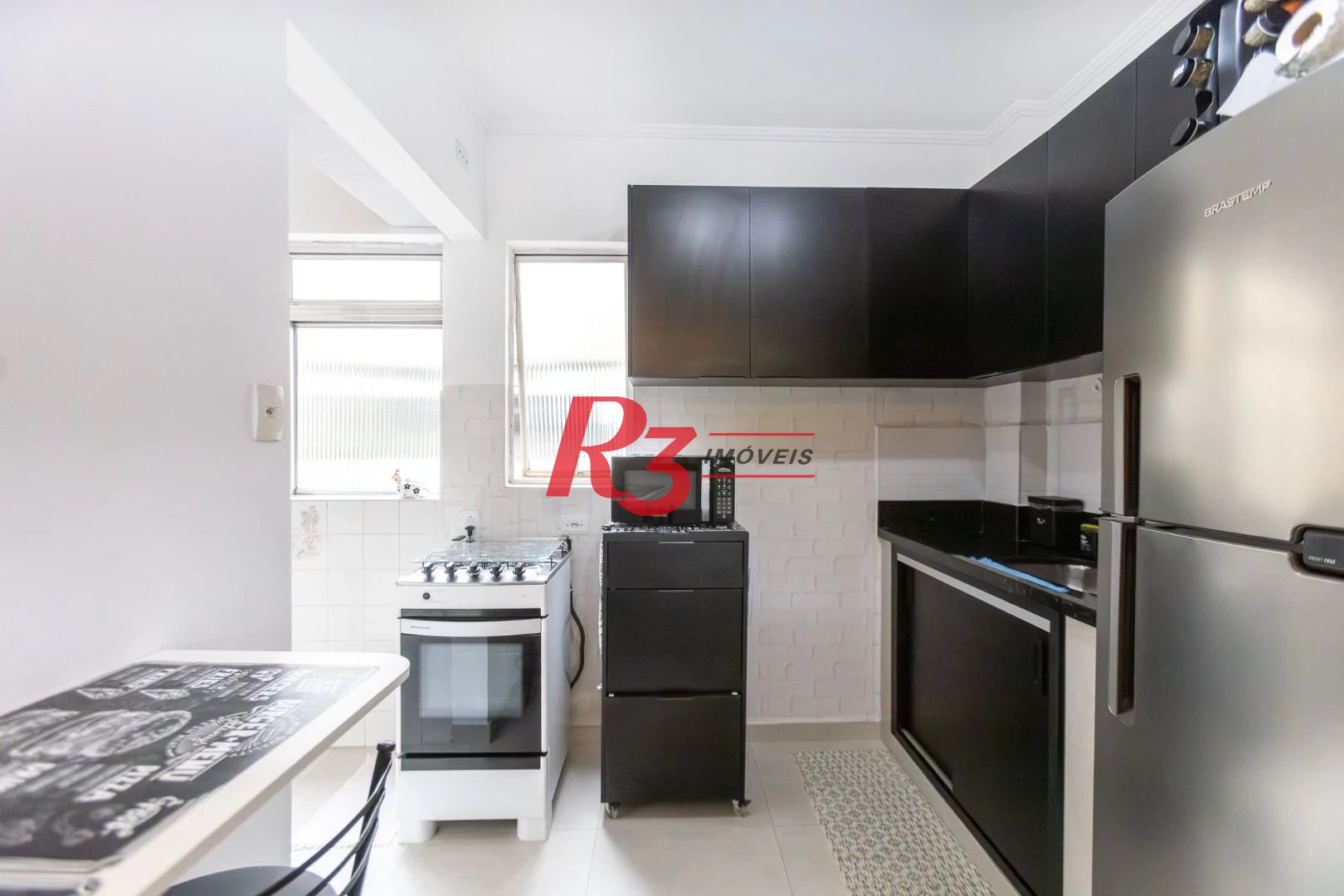 Apartamento com 1 dormitório à venda, 78 m² por R$ 355.000,00 - Marapé - Santos/SP