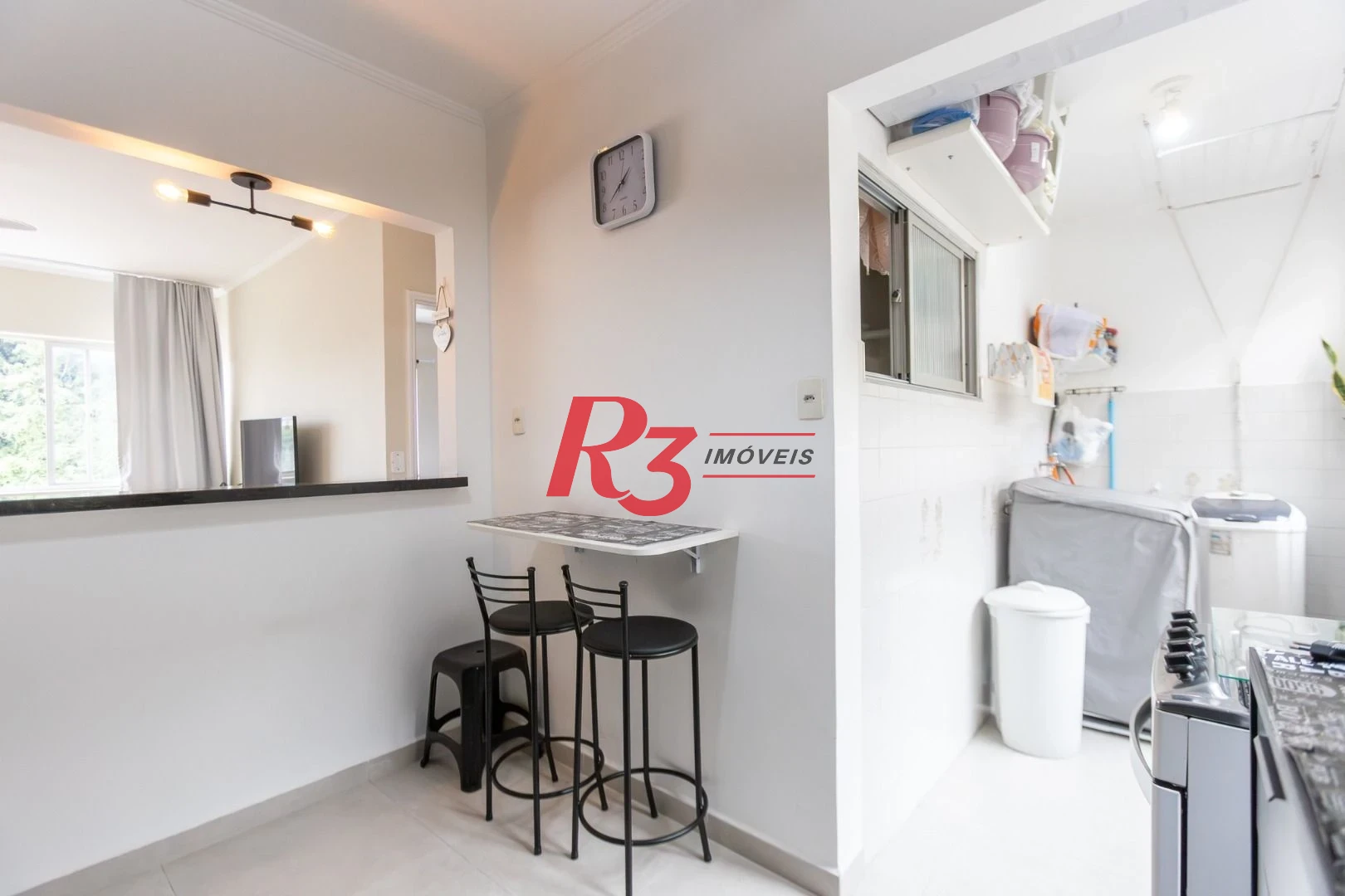 Apartamento com 1 dormitório à venda, 78 m² por R$ 355.000,00 - Marapé - Santos/SP