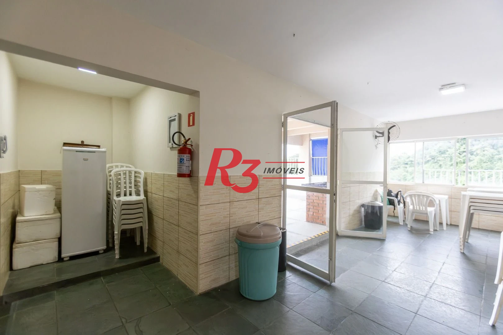 Apartamento com 1 dormitório à venda, 78 m² por R$ 355.000,00 - Marapé - Santos/SP