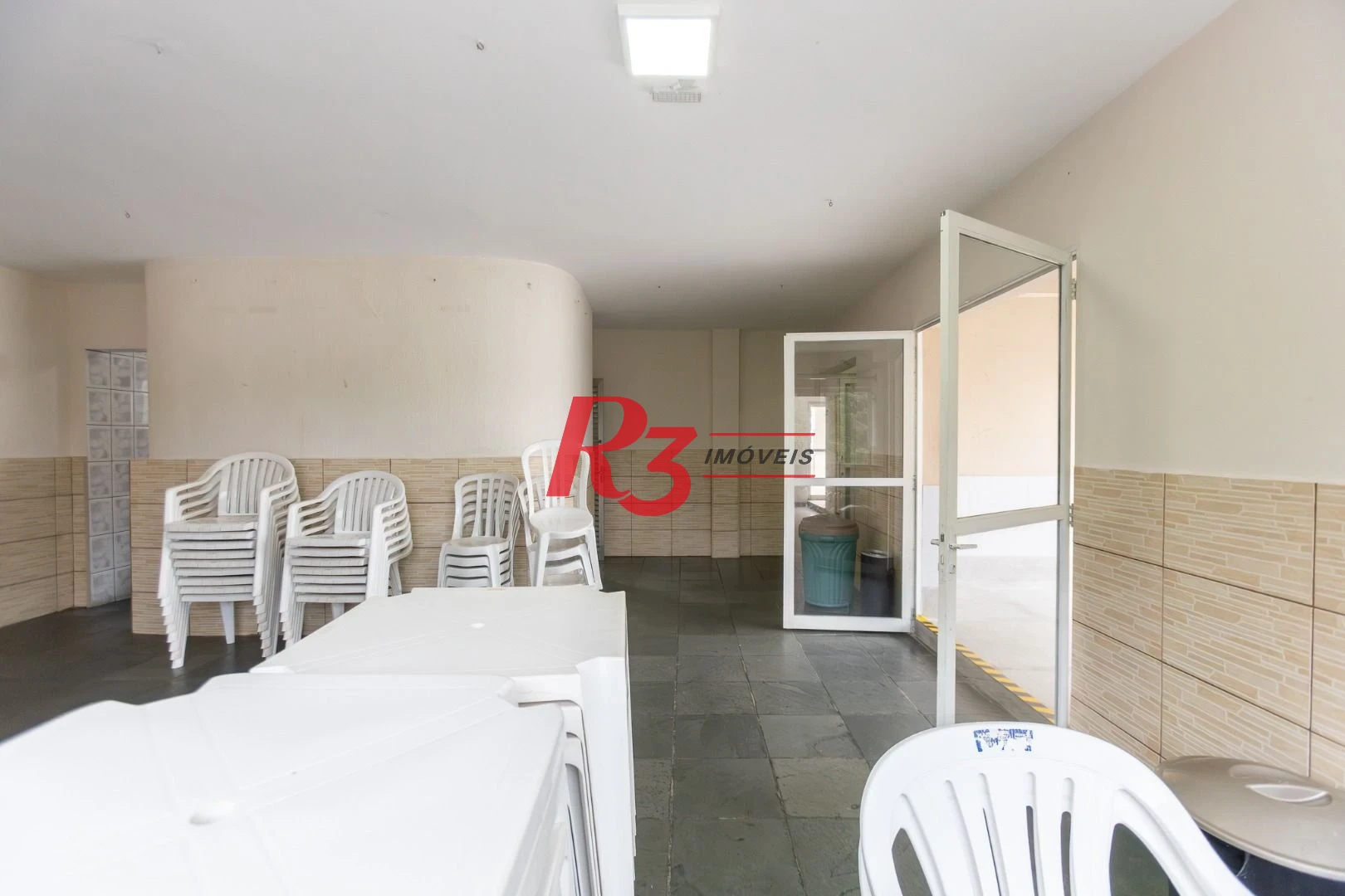 Apartamento com 1 dormitório à venda, 78 m² por R$ 355.000,00 - Marapé - Santos/SP