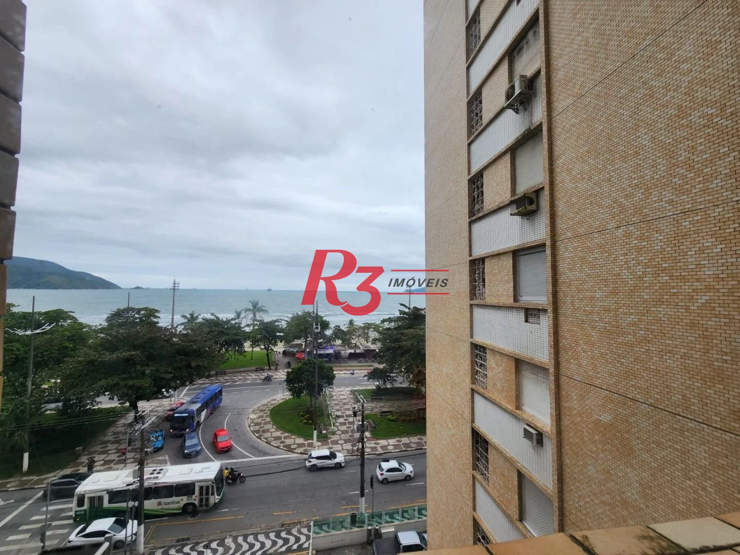 Apartamento com 3 dormitórios à venda, 158 m² por R$ 900.000,00 - Embaré - Santos/SP