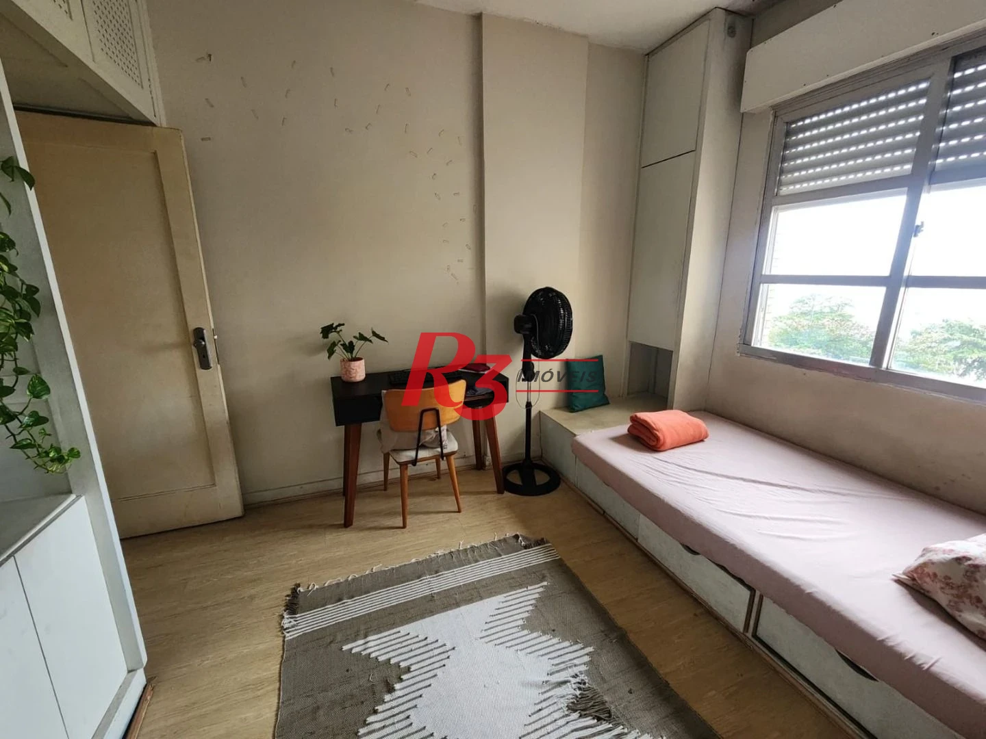 Apartamento com 3 dormitórios à venda, 158 m² por R$ 900.000,00 - Embaré - Santos/SP