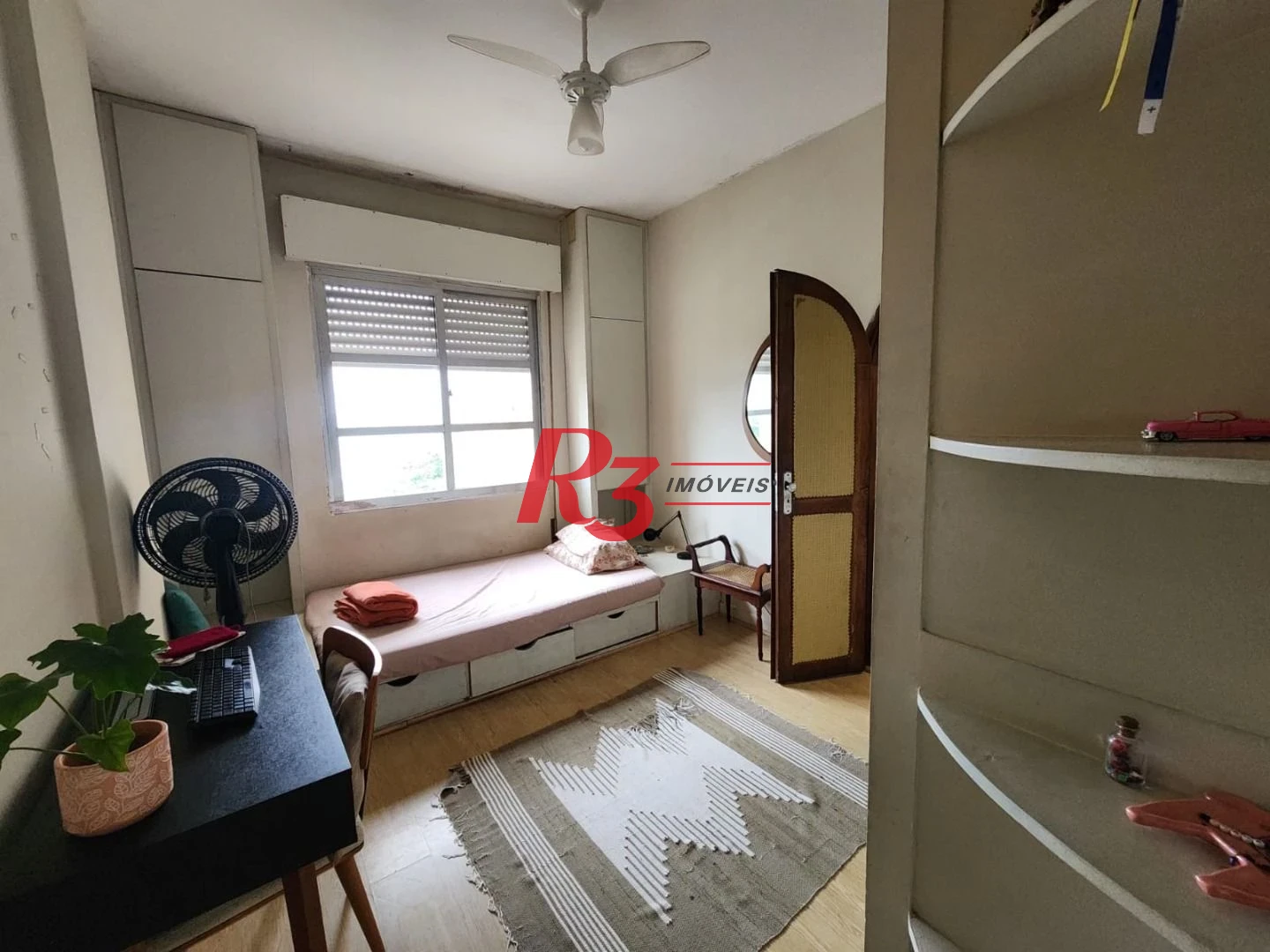 Apartamento com 3 dormitórios à venda, 158 m² por R$ 900.000,00 - Embaré - Santos/SP