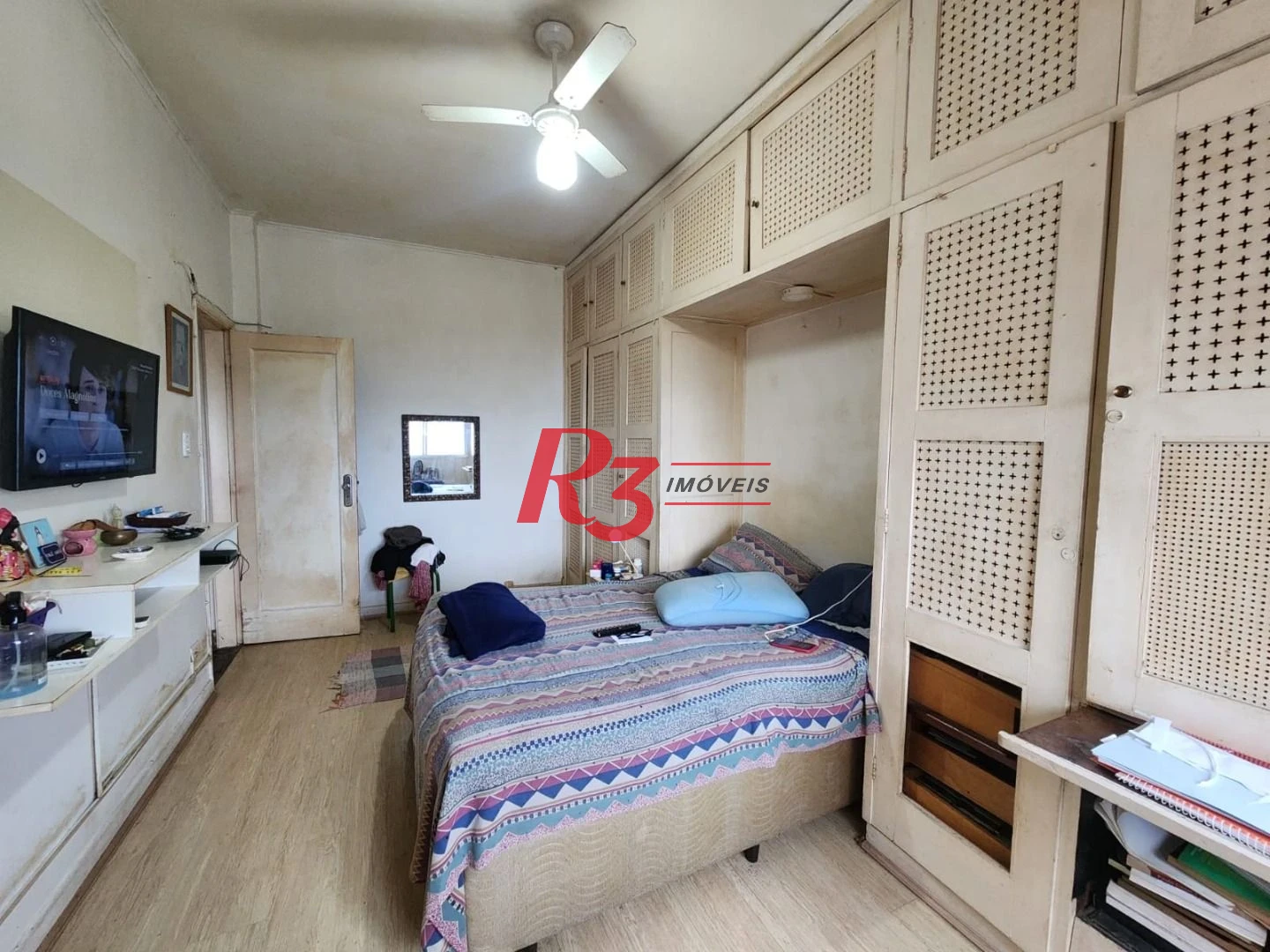Apartamento com 3 dormitórios à venda, 158 m² por R$ 900.000,00 - Embaré - Santos/SP