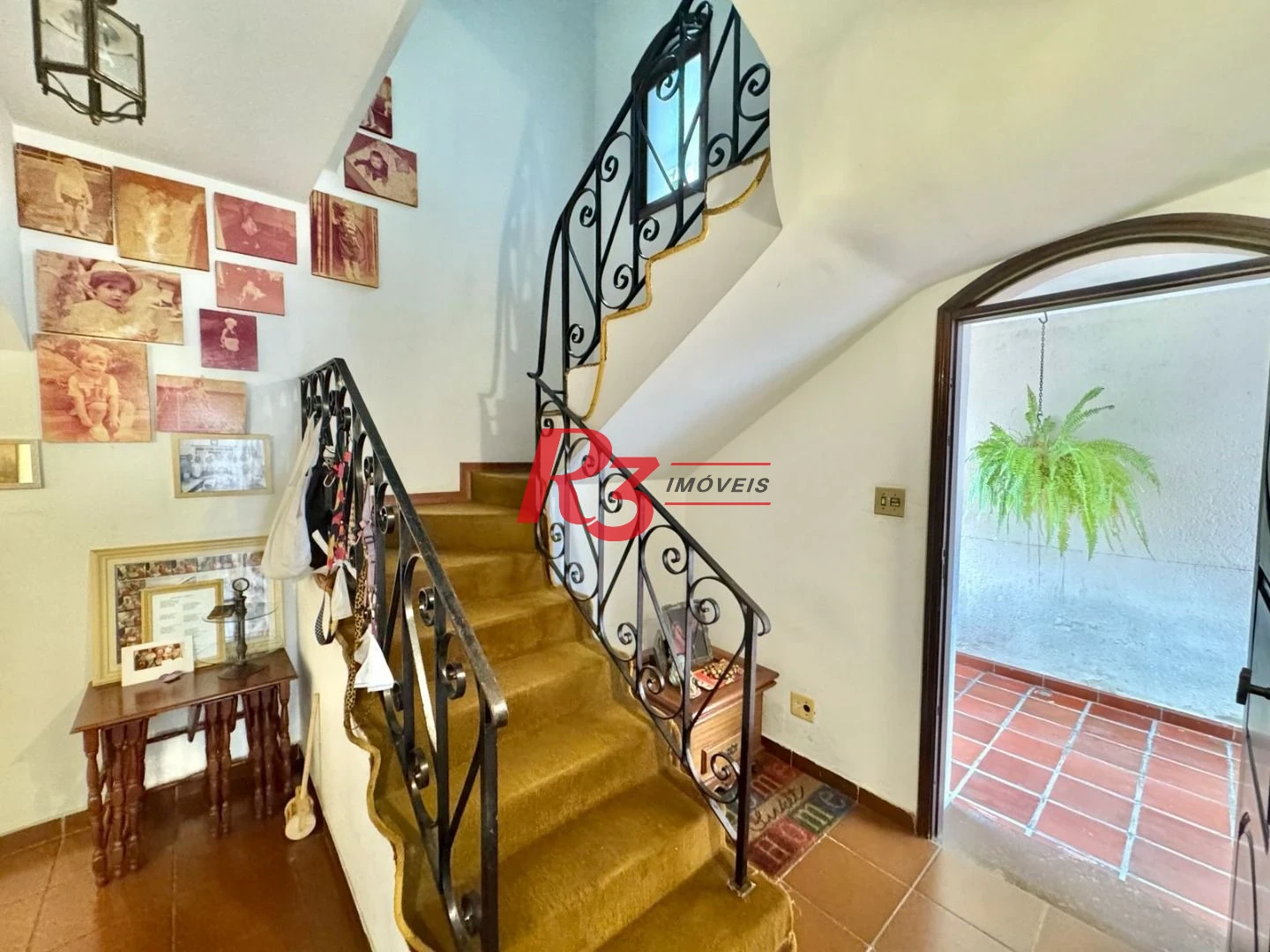 Casa com 3 dormitórios à venda, 320 m² por R$ 4.000.000,00 - Embaré - Santos/SP