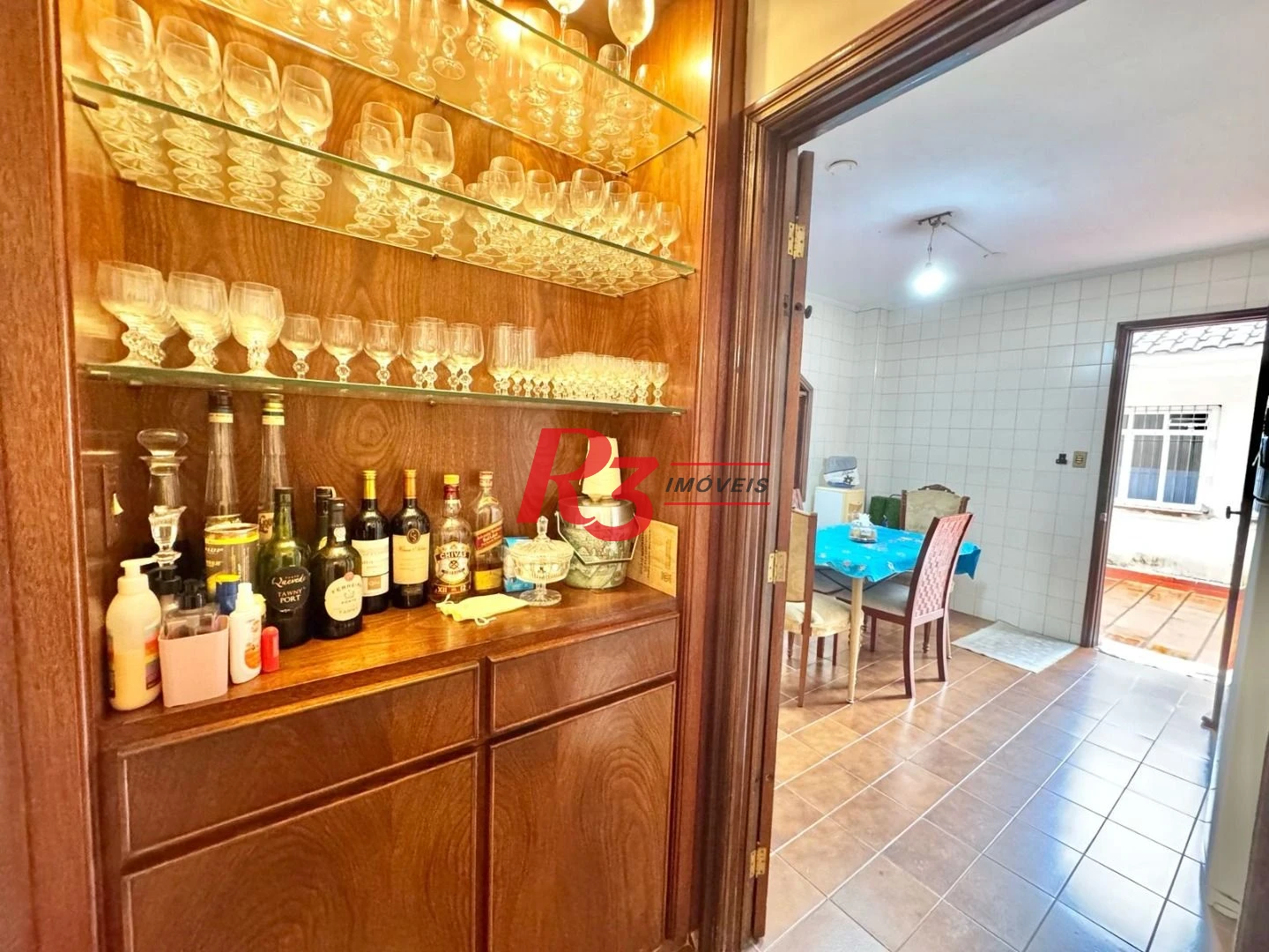 Casa com 3 dormitórios à venda, 320 m² por R$ 4.000.000,00 - Embaré - Santos/SP