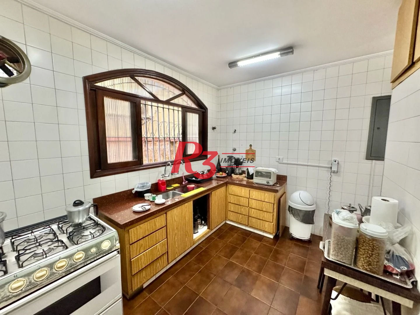 Casa com 3 dormitórios à venda, 320 m² por R$ 4.000.000,00 - Embaré - Santos/SP