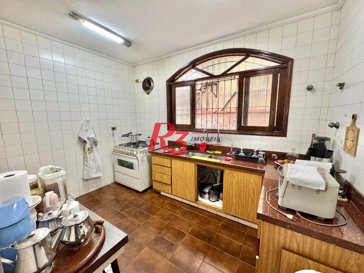 Casa com 3 dormitórios à venda, 320 m² por R$ 4.000.000,00 - Embaré - Santos/SP