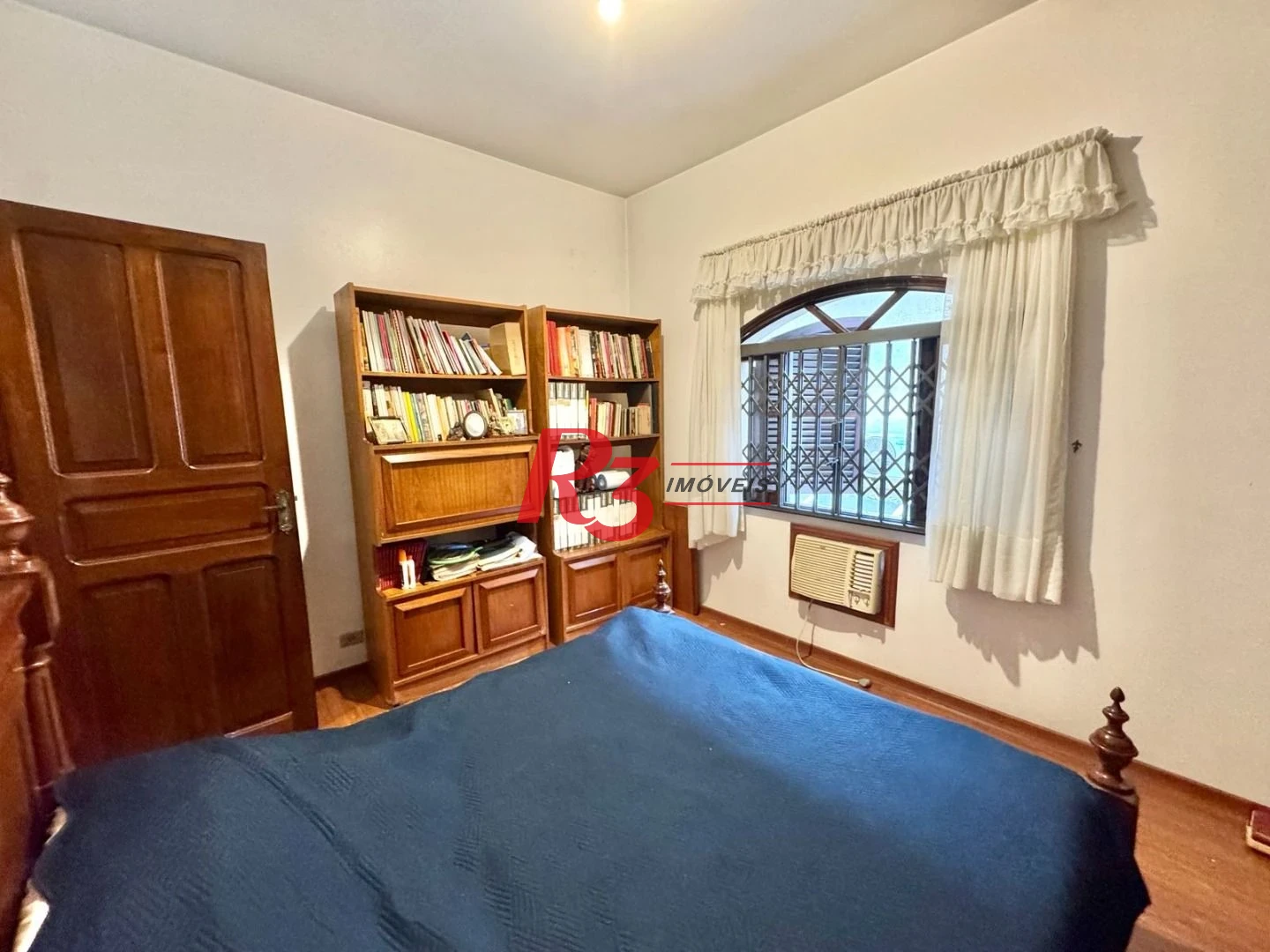 Casa com 3 dormitórios à venda, 320 m² por R$ 4.000.000,00 - Embaré - Santos/SP