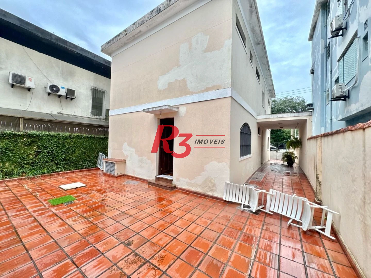 Casa com 3 dormitórios à venda, 320 m² por R$ 4.000.000,00 - Embaré - Santos/SP