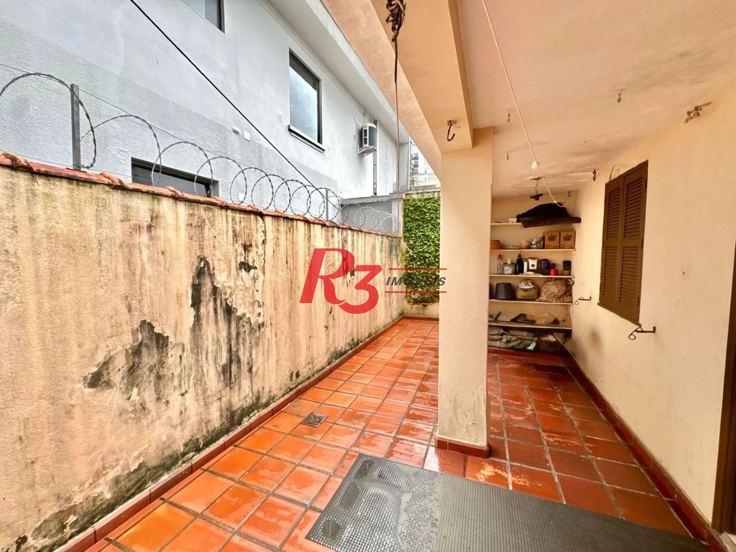 Casa com 3 dormitórios à venda, 320 m² por R$ 4.000.000,00 - Embaré - Santos/SP