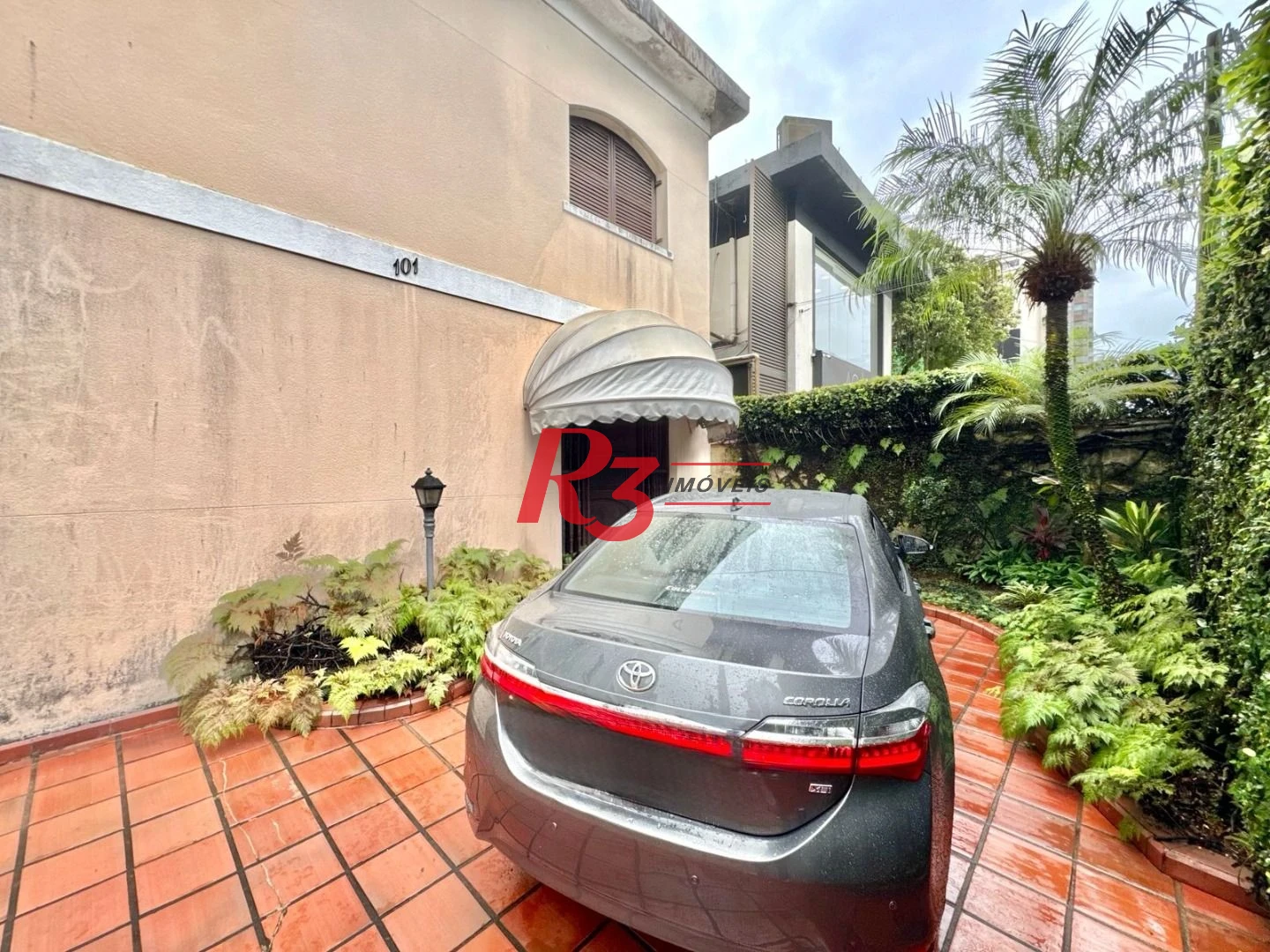 Casa com 3 dormitórios à venda, 320 m² por R$ 4.000.000,00 - Embaré - Santos/SP