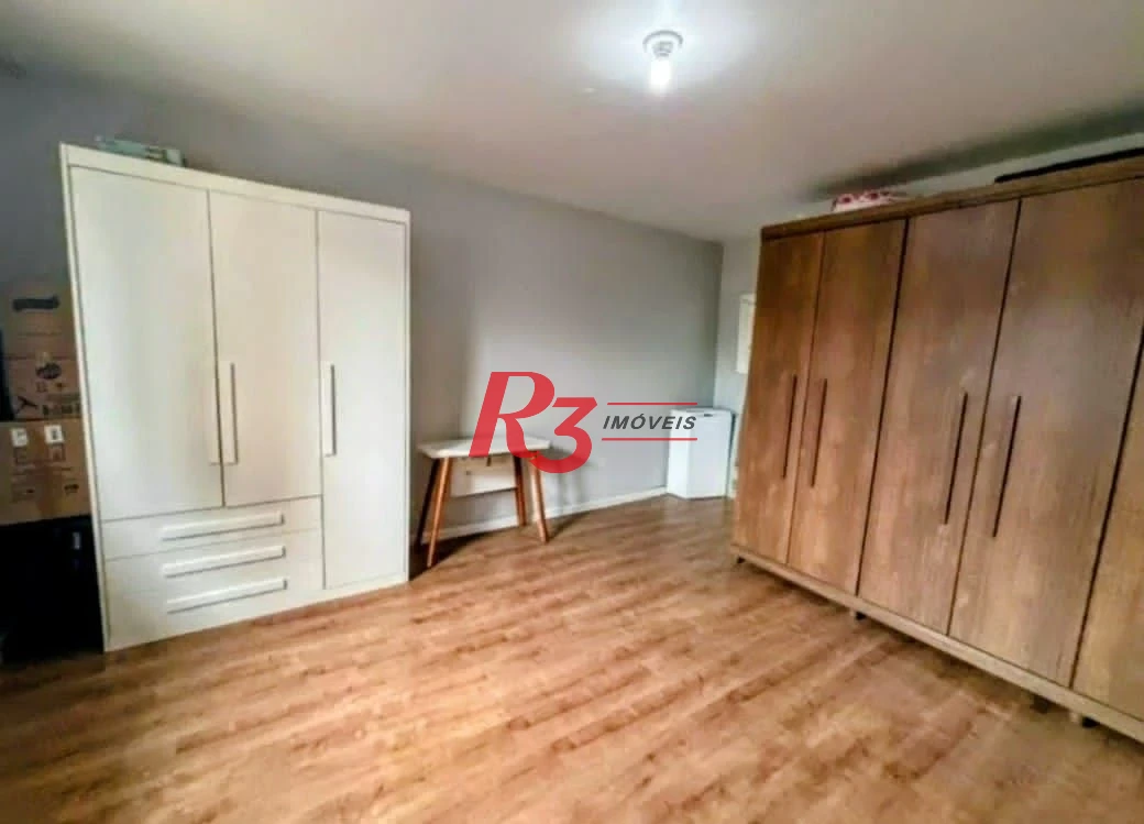 Sobrado com 3 dormitórios à venda, 208 m² por R$ 1.490.000,00 - Ponta da Praia - Santos/SP