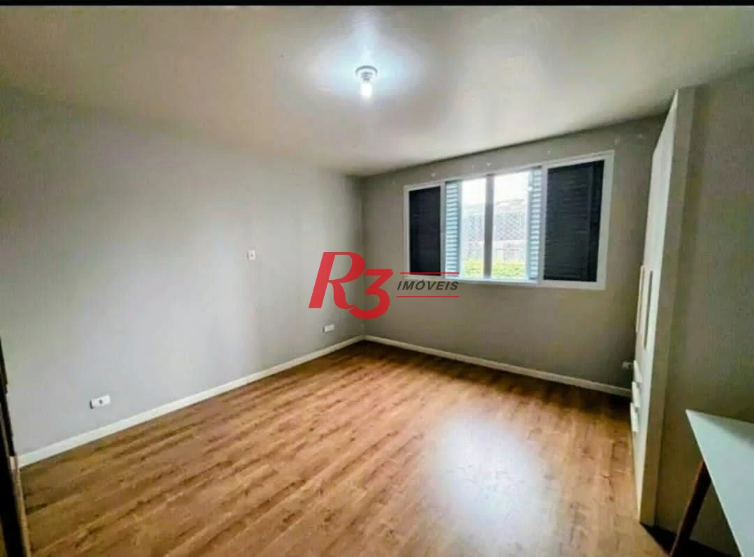 Sobrado com 3 dormitórios à venda, 208 m² por R$ 1.490.000,00 - Ponta da Praia - Santos/SP