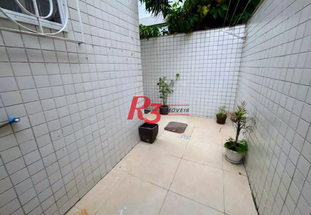 Sobrado com 3 dormitórios à venda, 208 m² por R$ 1.490.000,00 - Ponta da Praia - Santos/SP