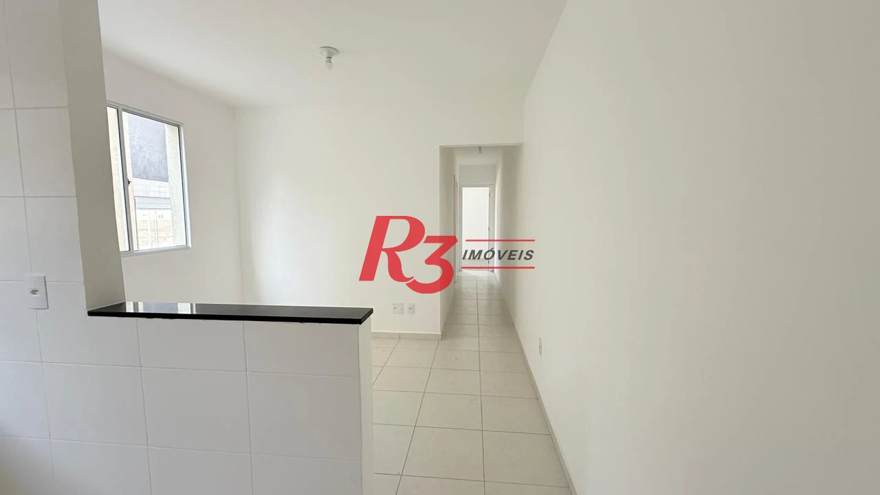 Apartamento com 2 dormitórios à venda, 47 m² por R$ 360.000,00 - Vila Voturuá - São Vicente/SP