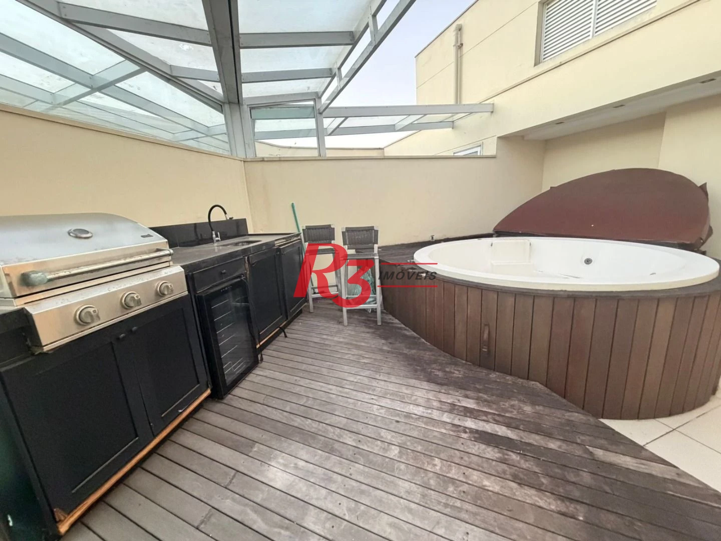 Cobertura com 1 dormitório à venda, 129 m² por R$ 1.330.000,00 - Pompéia - Santos/SP