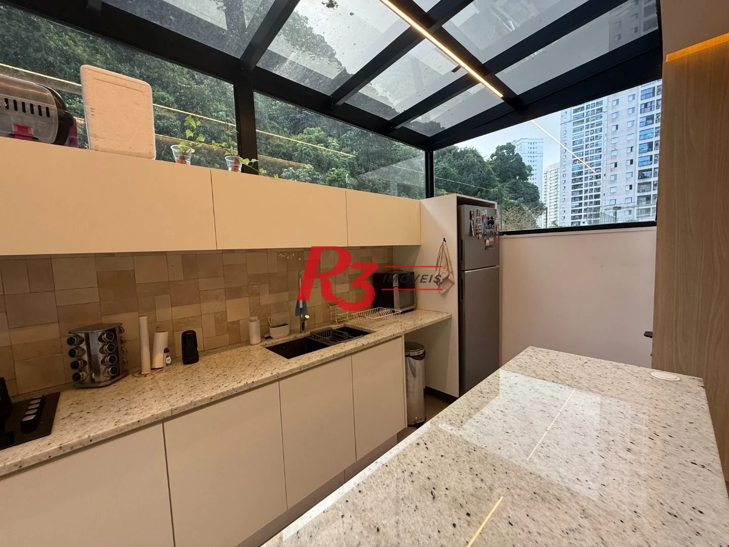 Apartamento Garden com 2 dormitórios à venda, 96 m² por R$ 1.080.000,00 - Marapé - Santos/SP