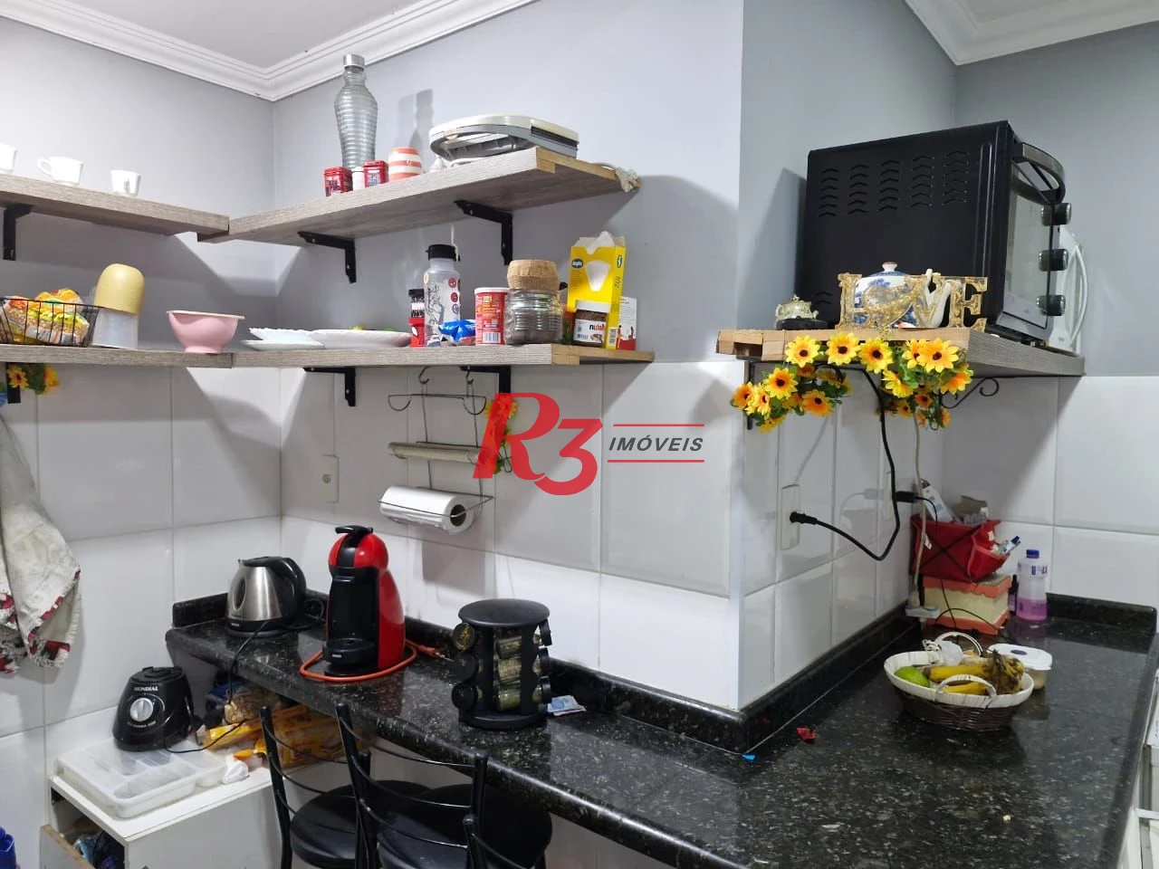 Kitnet com 1 dormitório à venda, 37 m² por R$ 300.000,00 - Boqueirão - Santos/SP