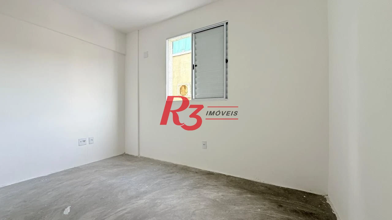 Apartamento com 2 dormitórios à venda, 47 m² por R$ 355.000,00 - Vila Voturuá - Santos/SP