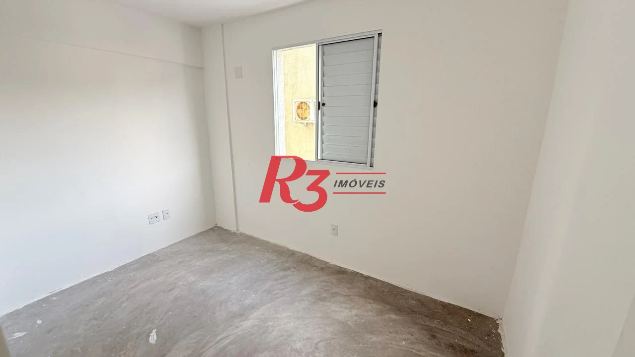 Apartamento com 2 dormitórios à venda, 47 m² por R$ 355.000,00 - Vila Voturuá - Santos/SP