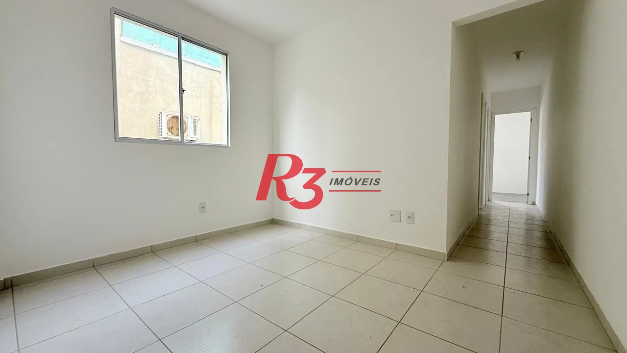 Apartamento com 2 dormitórios à venda, 47 m² por R$ 355.000,00 - Vila Voturuá - Santos/SP