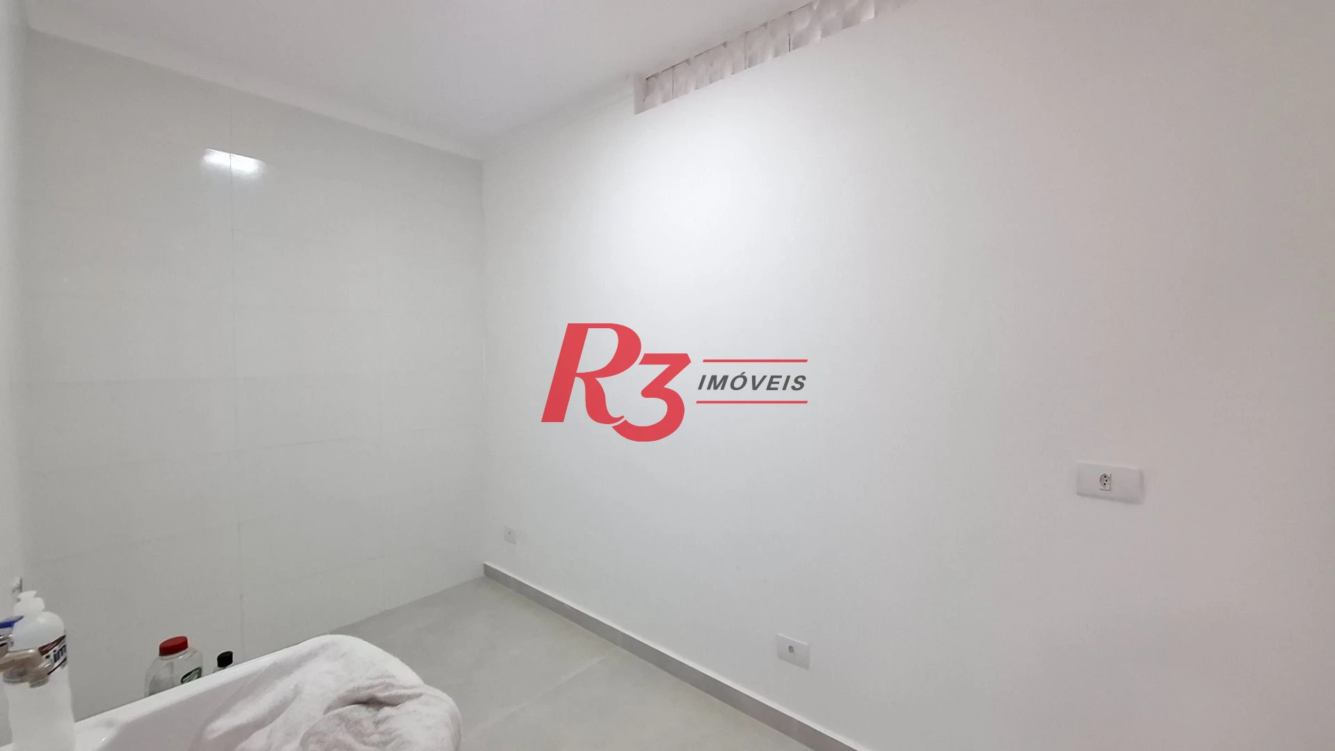 Sobrado com 3 dormitórios para alugar, 110 m² por R$ 6.795,00/mês - Embaré - Santos/SP