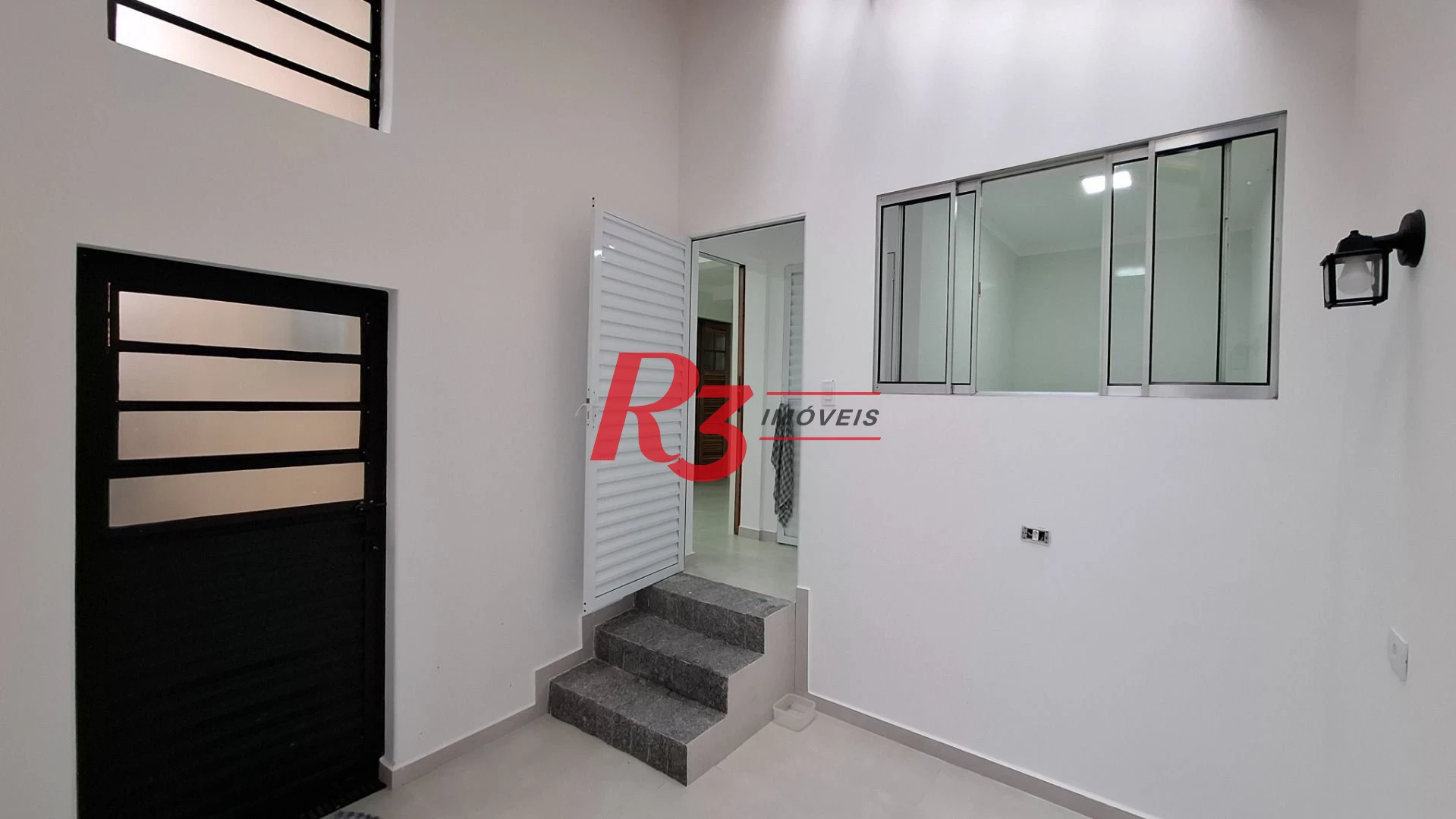 Sobrado com 3 dormitórios para alugar, 110 m² por R$ 6.795,00/mês - Embaré - Santos/SP