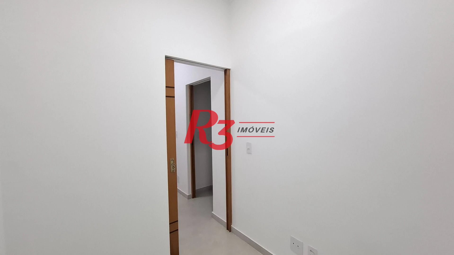 Sobrado com 3 dormitórios para alugar, 110 m² por R$ 6.795,00/mês - Embaré - Santos/SP
