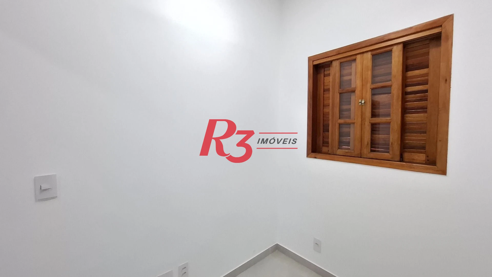 Sobrado com 3 dormitórios para alugar, 110 m² por R$ 6.795,00/mês - Embaré - Santos/SP
