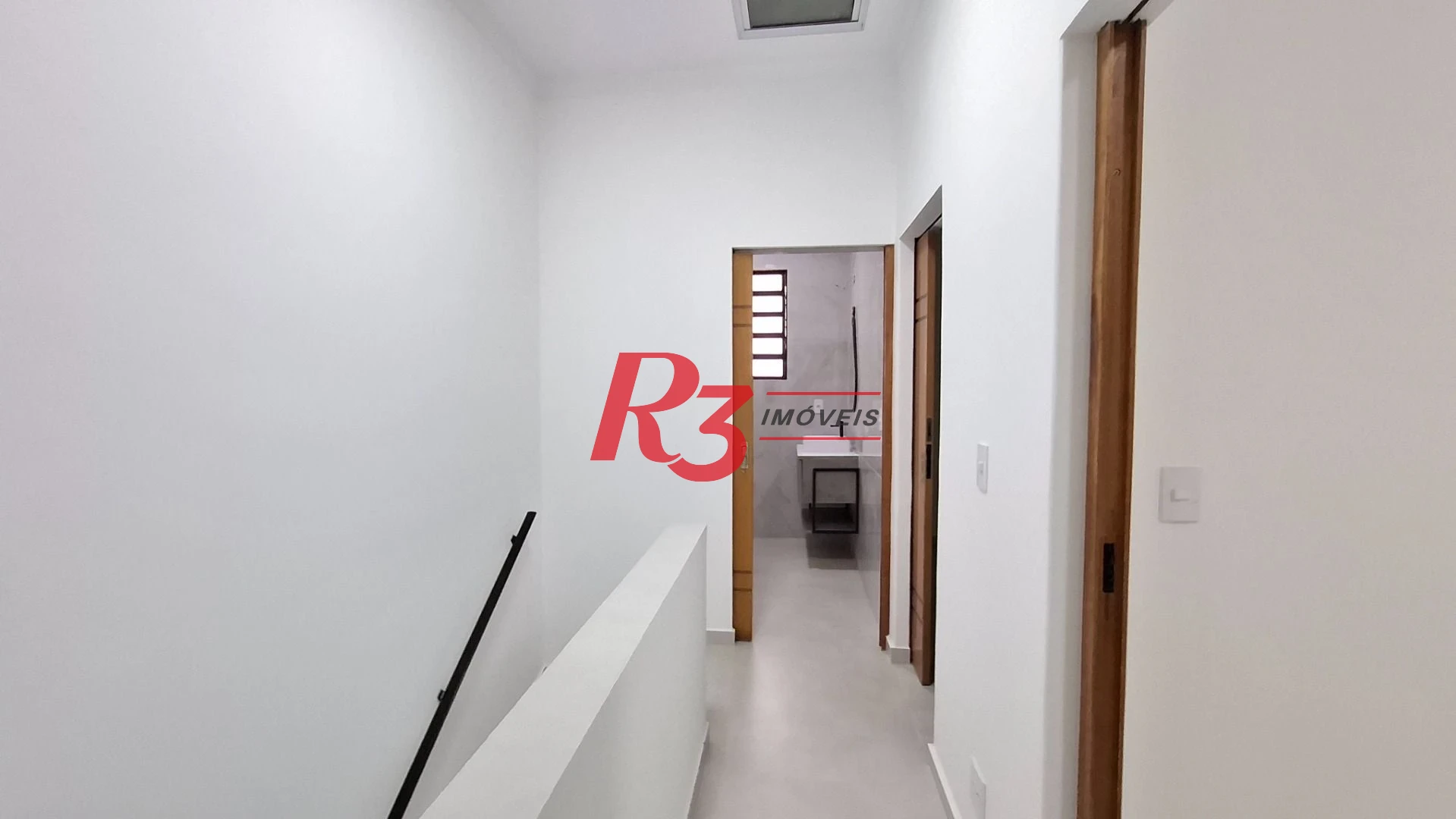 Sobrado com 3 dormitórios para alugar, 110 m² por R$ 6.795,00/mês - Embaré - Santos/SP