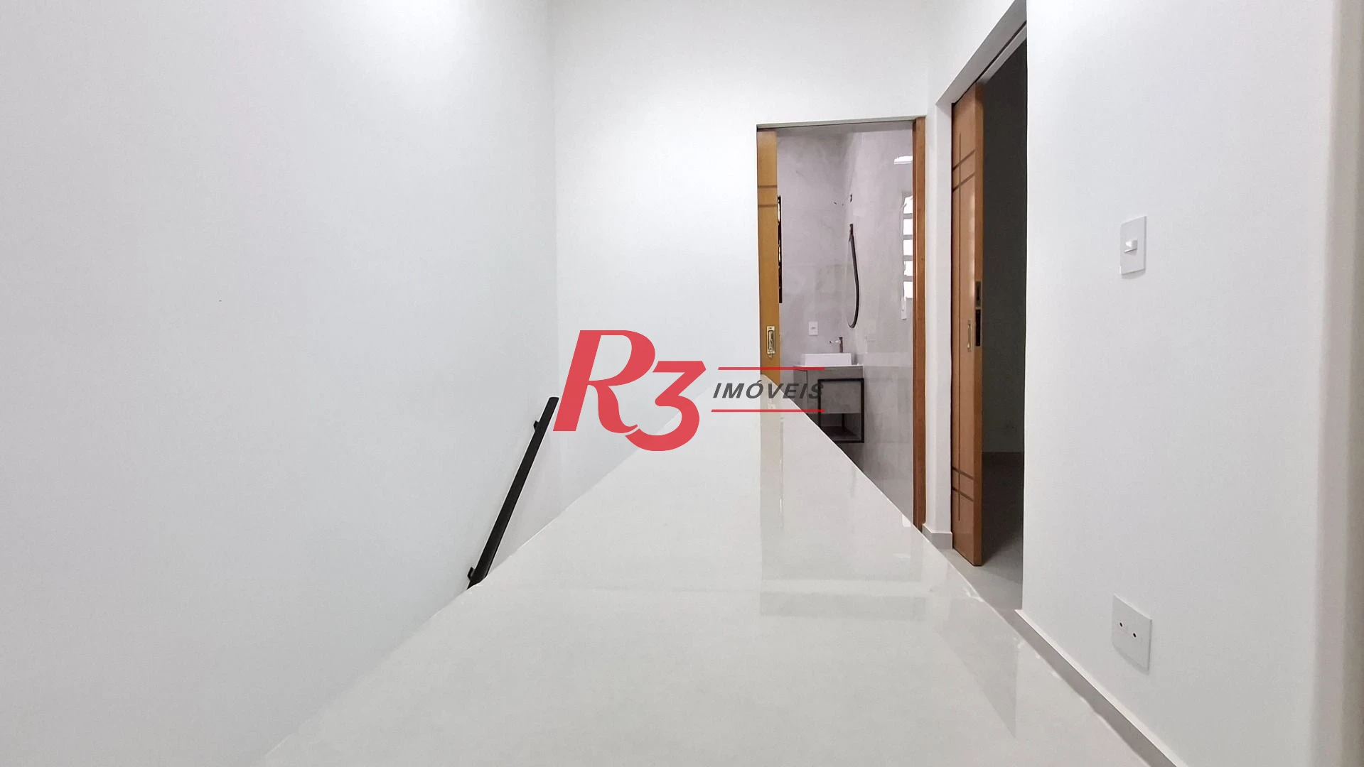 Sobrado com 3 dormitórios para alugar, 110 m² por R$ 6.795,00/mês - Embaré - Santos/SP