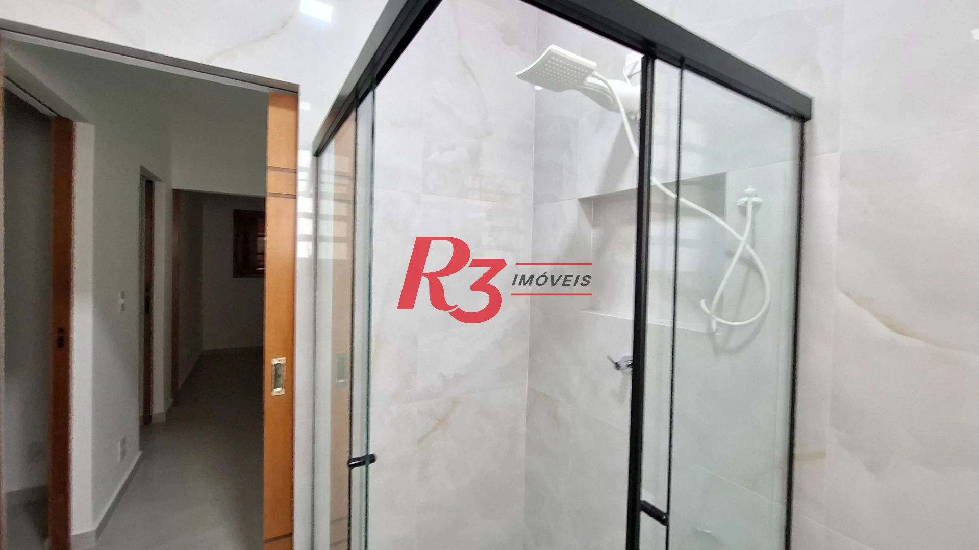 Sobrado com 3 dormitórios para alugar, 110 m² por R$ 6.795,00/mês - Embaré - Santos/SP