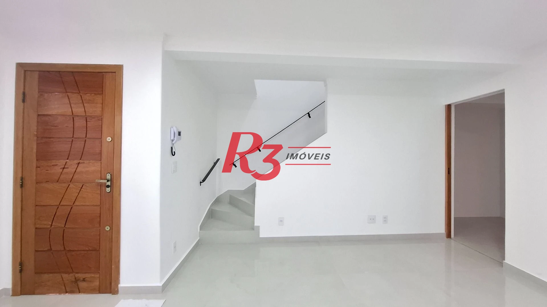 Sobrado com 3 dormitórios para alugar, 110 m² por R$ 6.795,00/mês - Embaré - Santos/SP