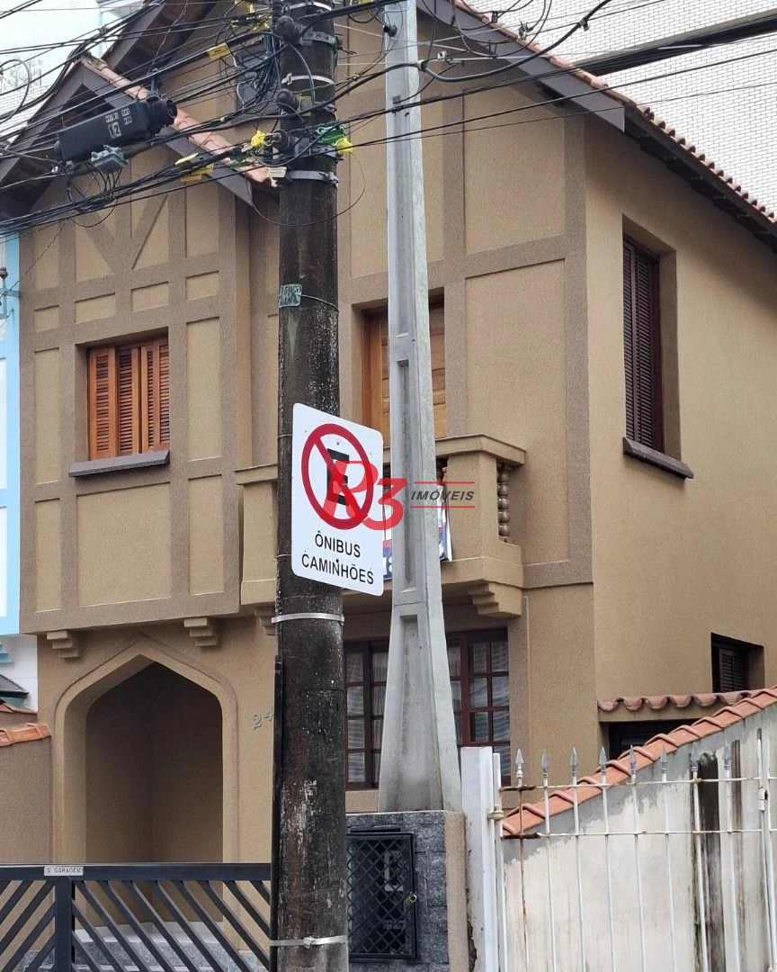 Sobrado com 3 dormitórios para alugar, 110 m² por R$ 6.795,00/mês - Embaré - Santos/SP