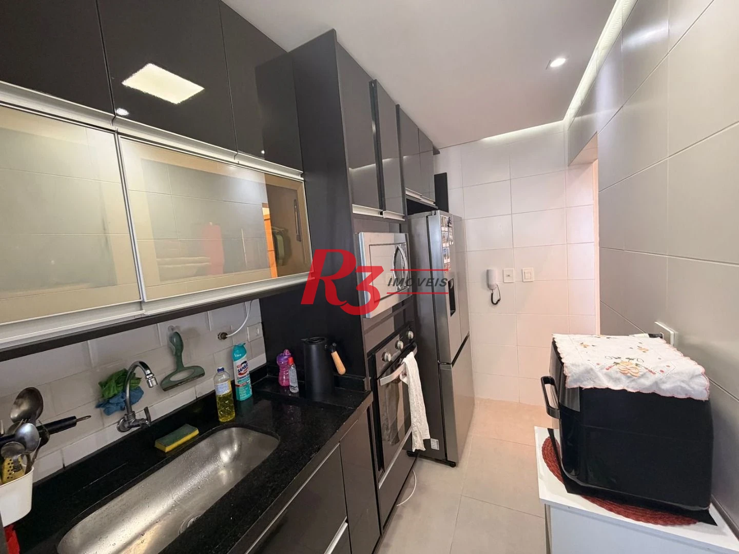 Apartamento com 2 dormitórios à venda, 155 m² por R$ 900.000,00 - Balneário Pires - Praia Grande/SP