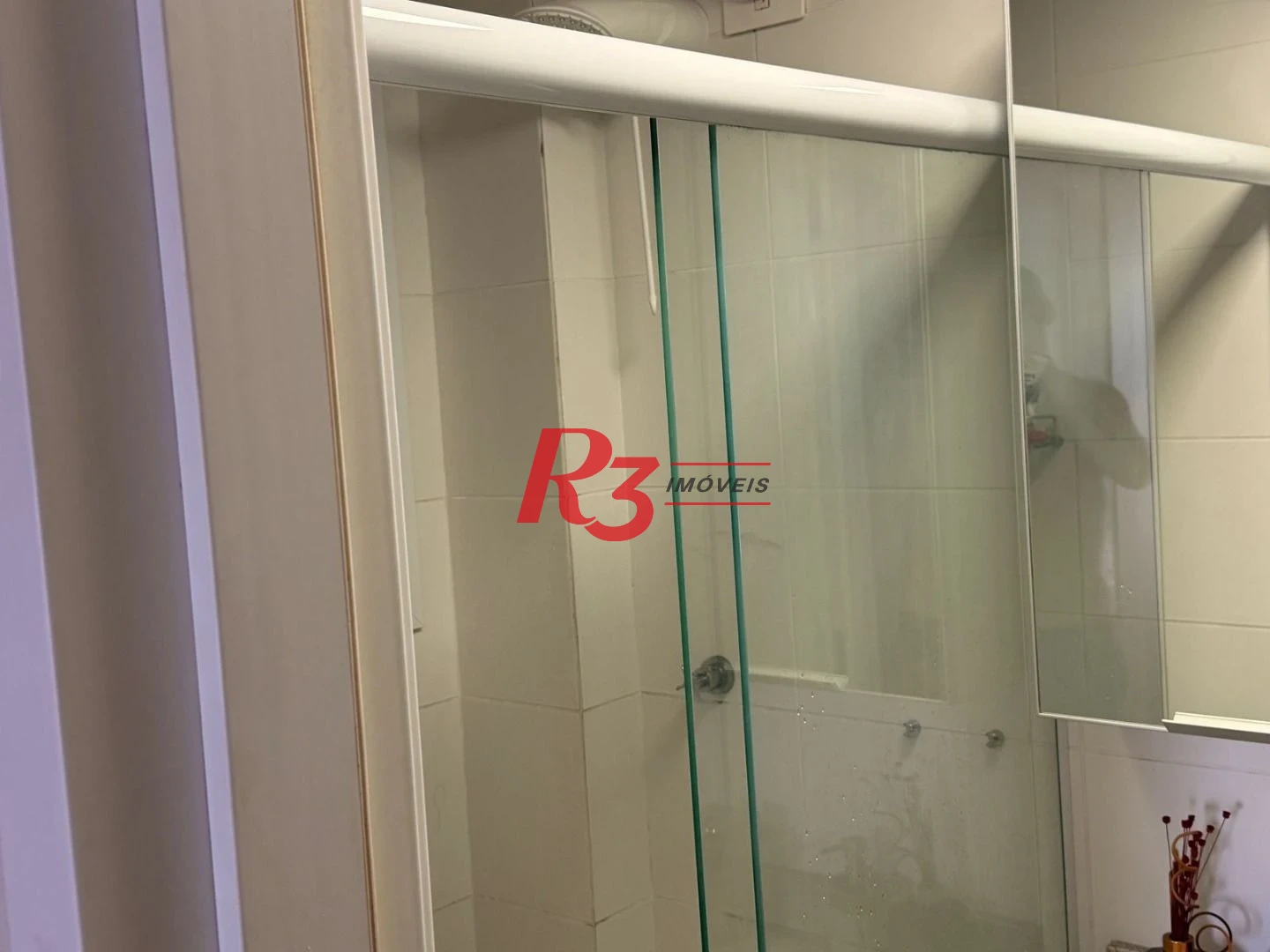 Apartamento com 2 dormitórios à venda, 155 m² por R$ 900.000,00 - Balneário Pires - Praia Grande/SP
