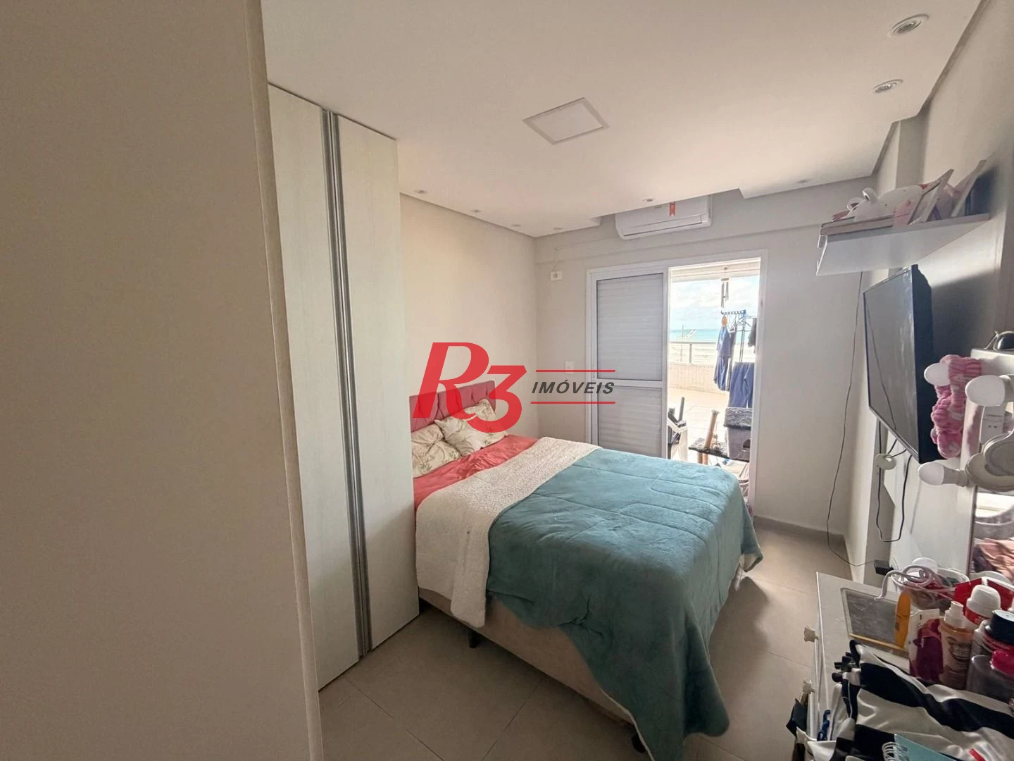 Apartamento com 2 dormitórios à venda, 155 m² por R$ 900.000,00 - Balneário Pires - Praia Grande/SP