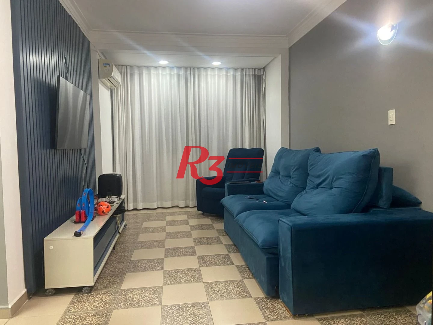 Apartamento com 3 dormitórios, 130 m² - venda por R$ 910.000,00 ou aluguel por R$ 4.562,18/mês - Gonzaga - Santos/SP
