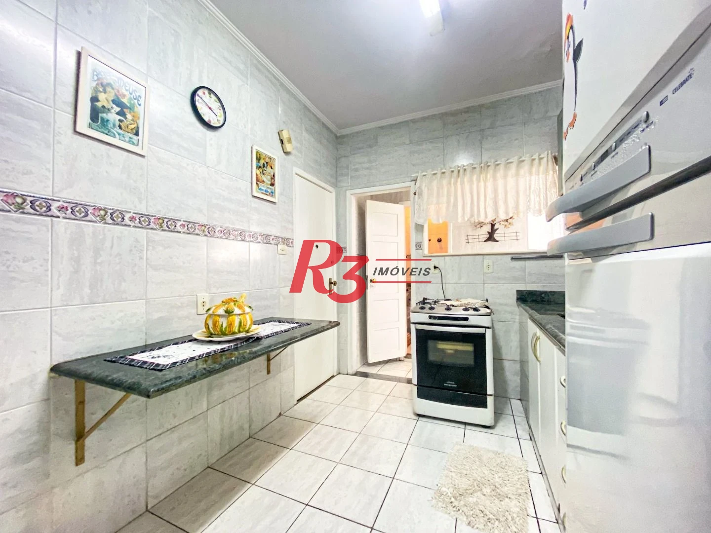 Apartamento com 3 dormitórios, 130 m² - venda por R$ 910.000,00 ou aluguel por R$ 4.562,18/mês - Gonzaga - Santos/SP