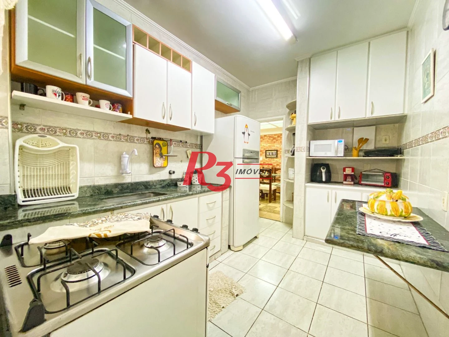 Apartamento com 3 dormitórios, 130 m² - venda por R$ 910.000,00 ou aluguel por R$ 4.562,18/mês - Gonzaga - Santos/SP