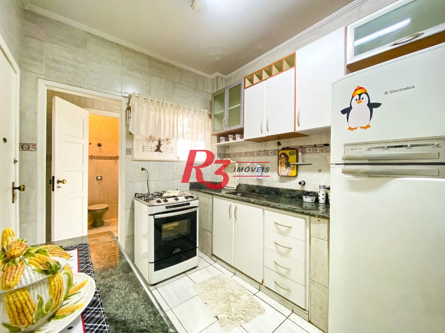 Apartamento com 3 dormitórios, 130 m² - venda por R$ 910.000,00 ou aluguel por R$ 4.562,18/mês - Gonzaga - Santos/SP