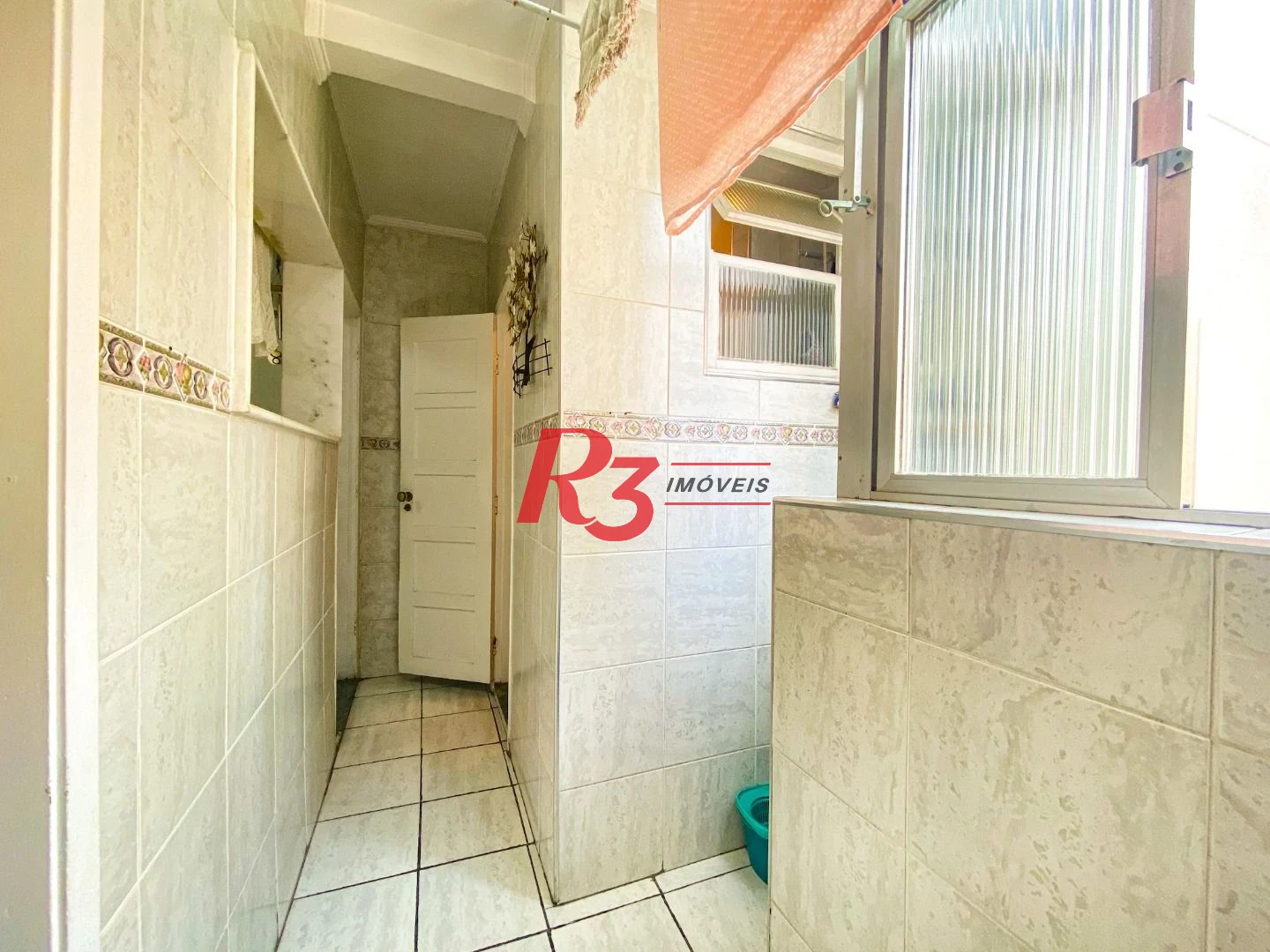 Apartamento com 3 dormitórios, 130 m² - venda por R$ 910.000,00 ou aluguel por R$ 4.562,18/mês - Gonzaga - Santos/SP