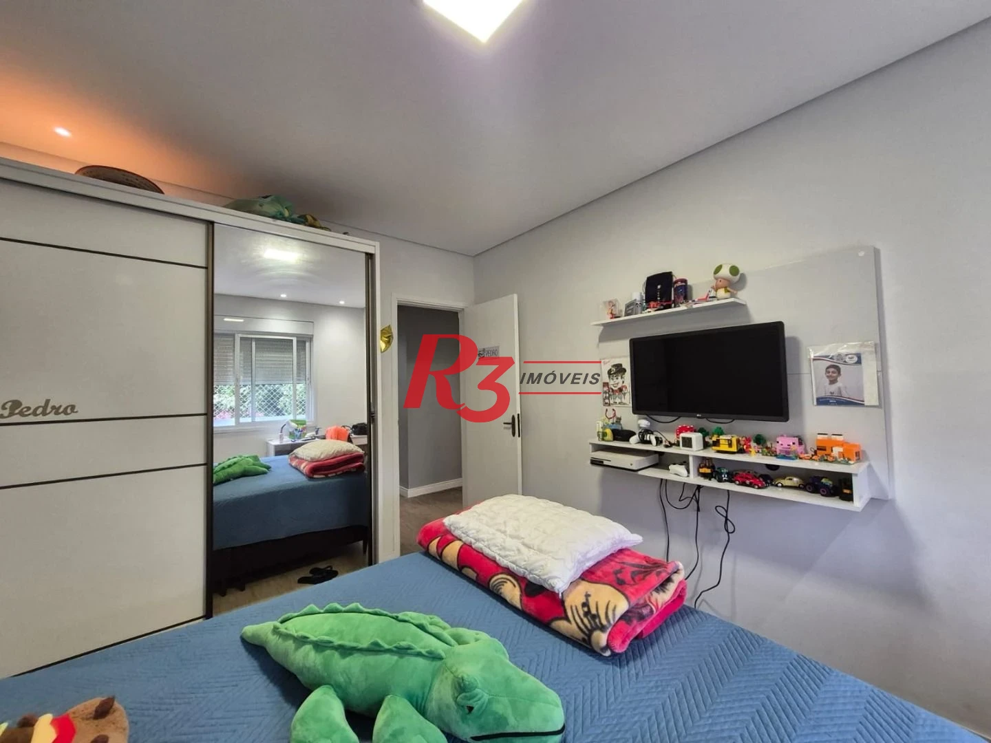 Apartamento com 3 dormitórios à venda, 135 m² por R$ 930.000,00 - Embaré - Santos/SP